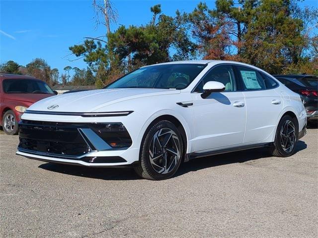 Hyundai Sonata Sel Sport Awd 4D Sedan - Thumbnail 3