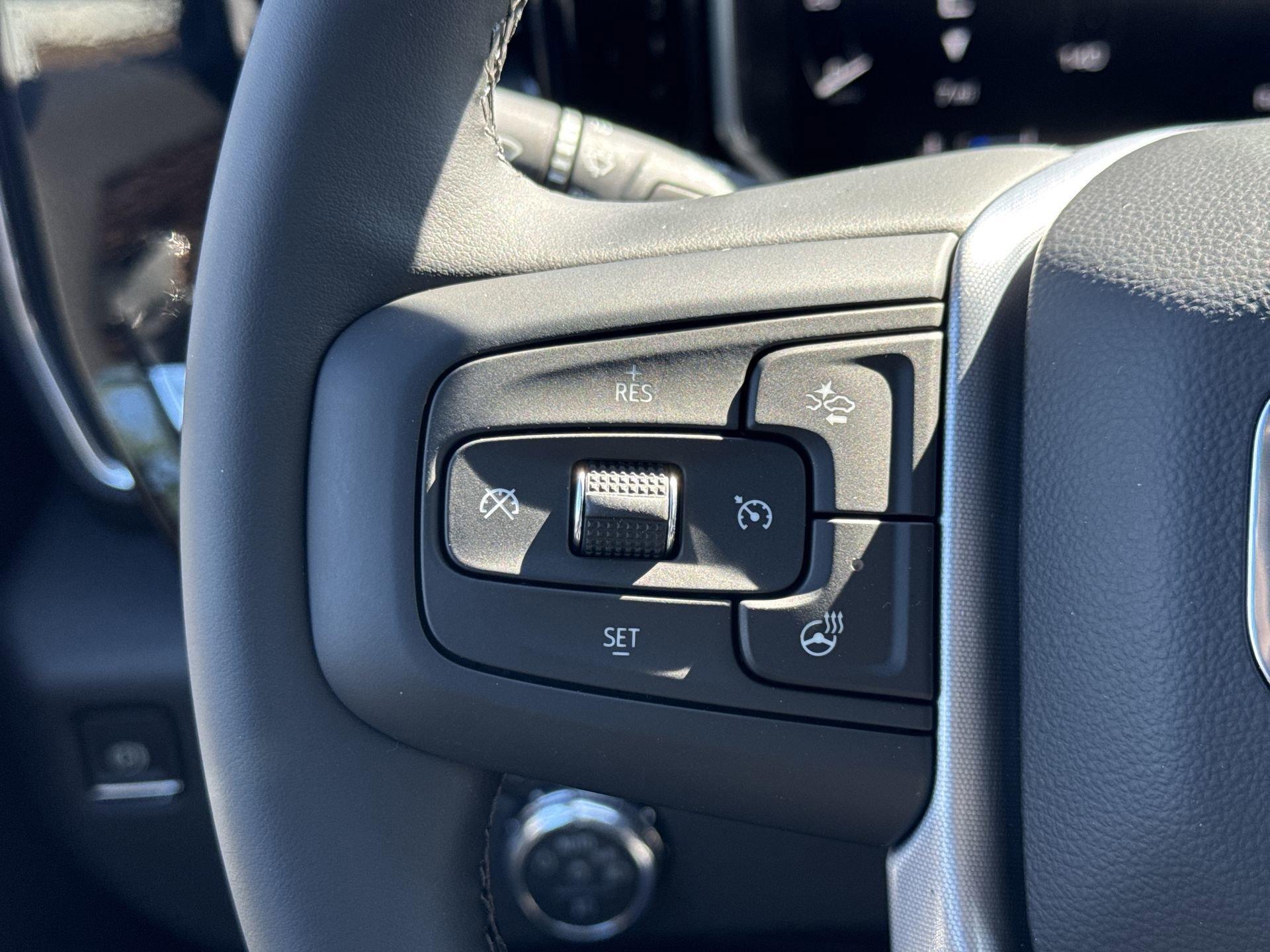 GMC Sierra 1500 Elevation Four Wheel Drive Crew Cab - Thumbnail 18