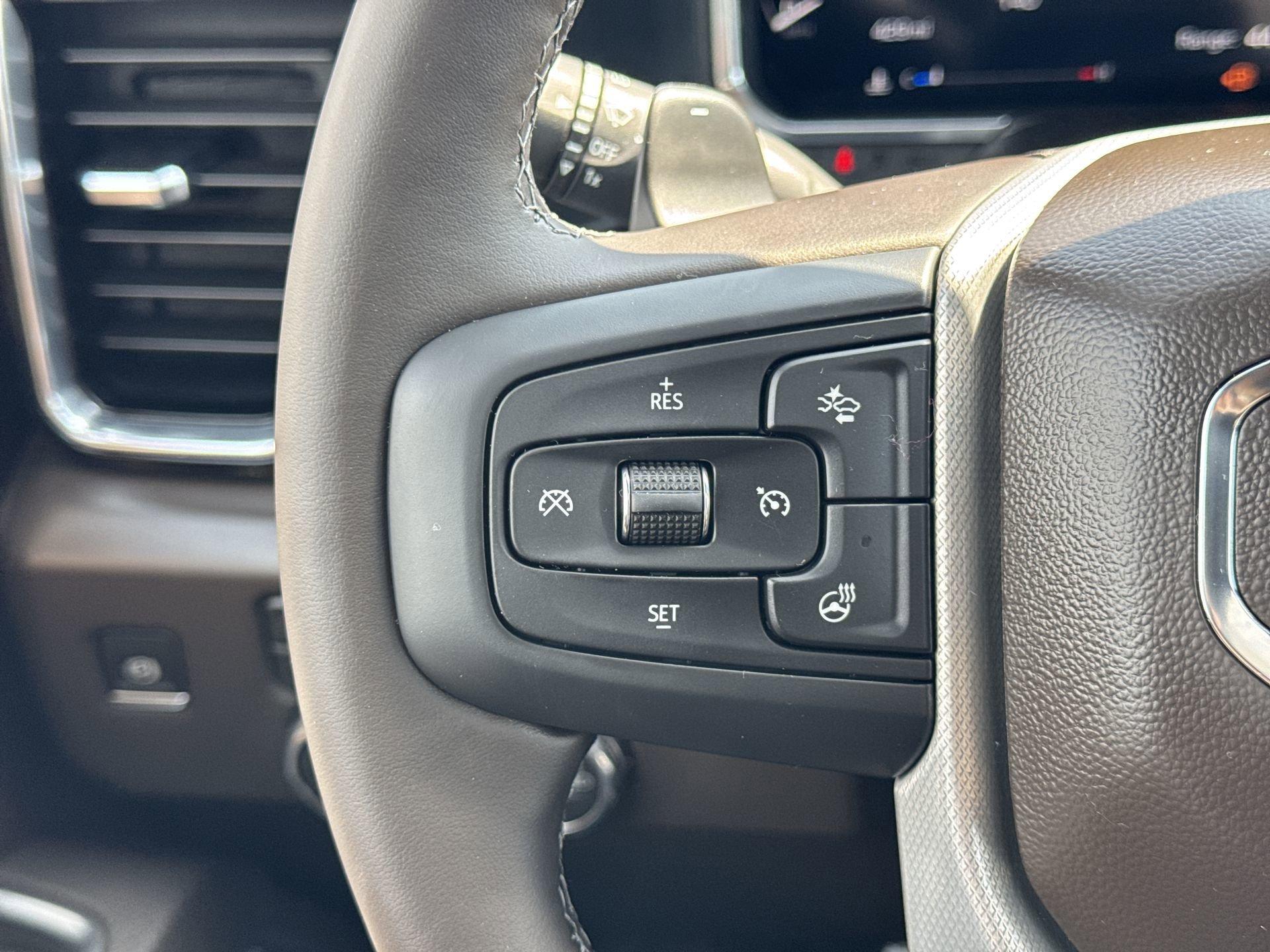 GMC Sierra 1500 Denali Four Wheel Drive Crew Cab - Thumbnail 18