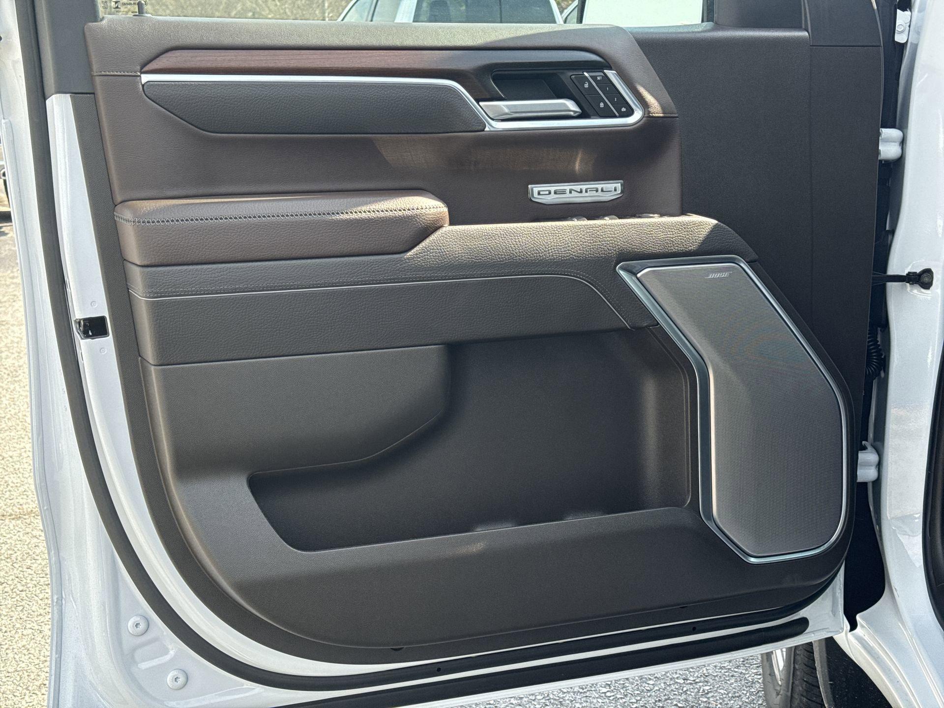 GMC Sierra 1500 Denali Four Wheel Drive Crew Cab - Thumbnail 13