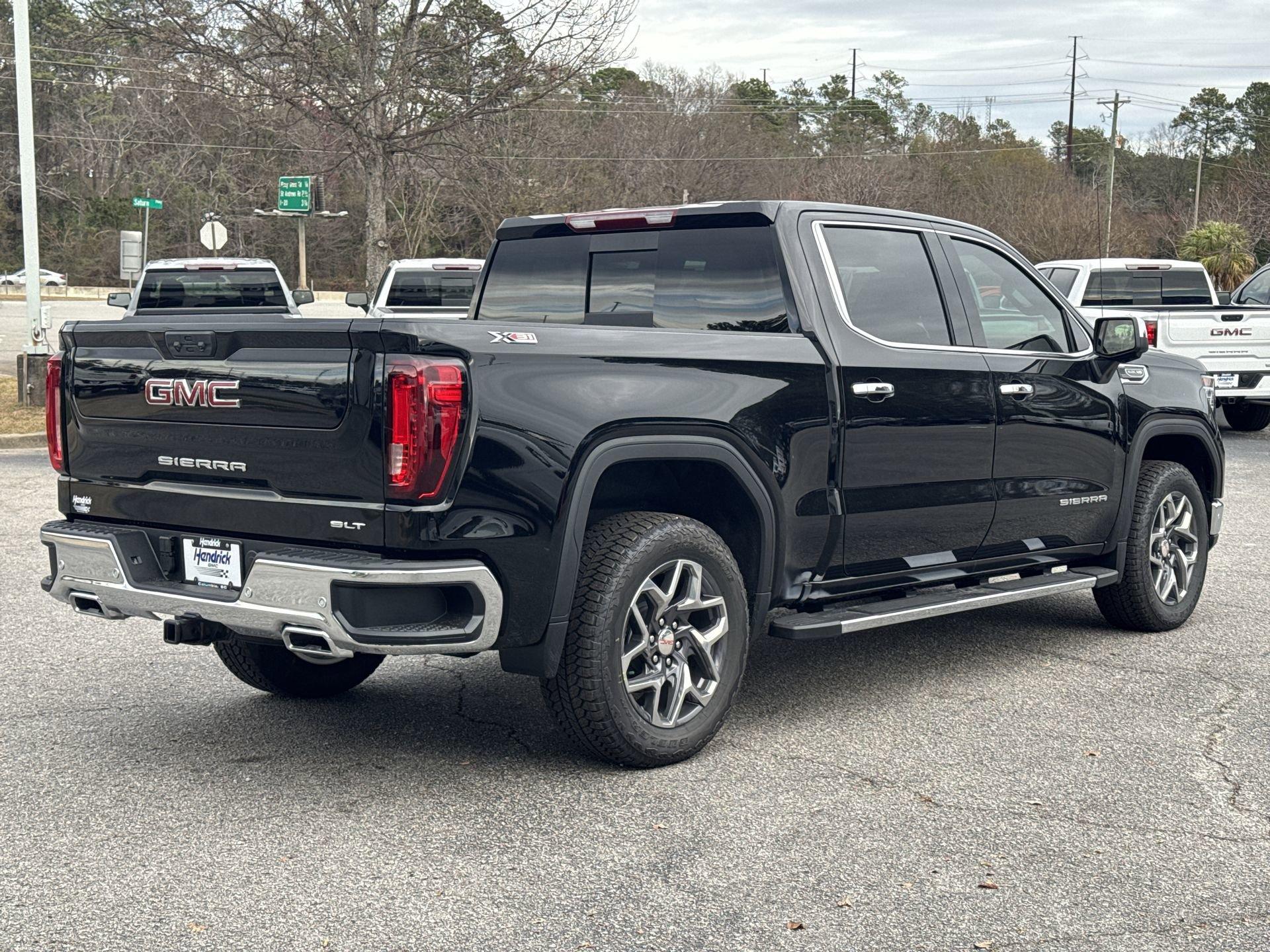 GMC Sierra 1500 Slt Four Wheel Drive Crew Cab - Thumbnail 9