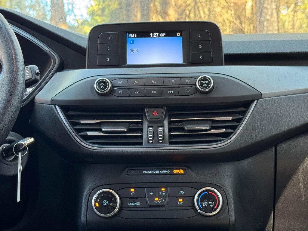 Ford Escape - Thumbnail 9