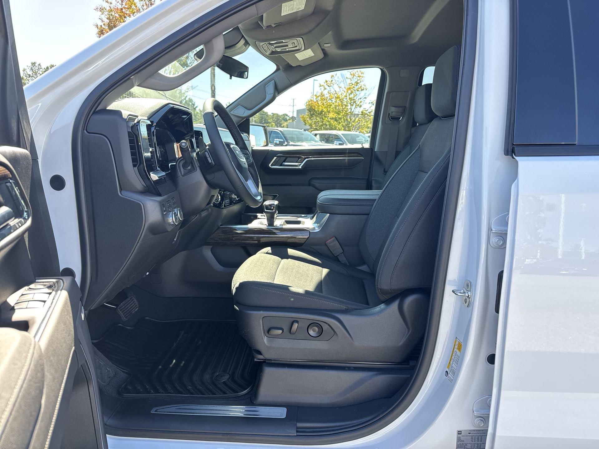 GMC Sierra 1500 Elevation Four Wheel Drive Crew Cab - Thumbnail 15