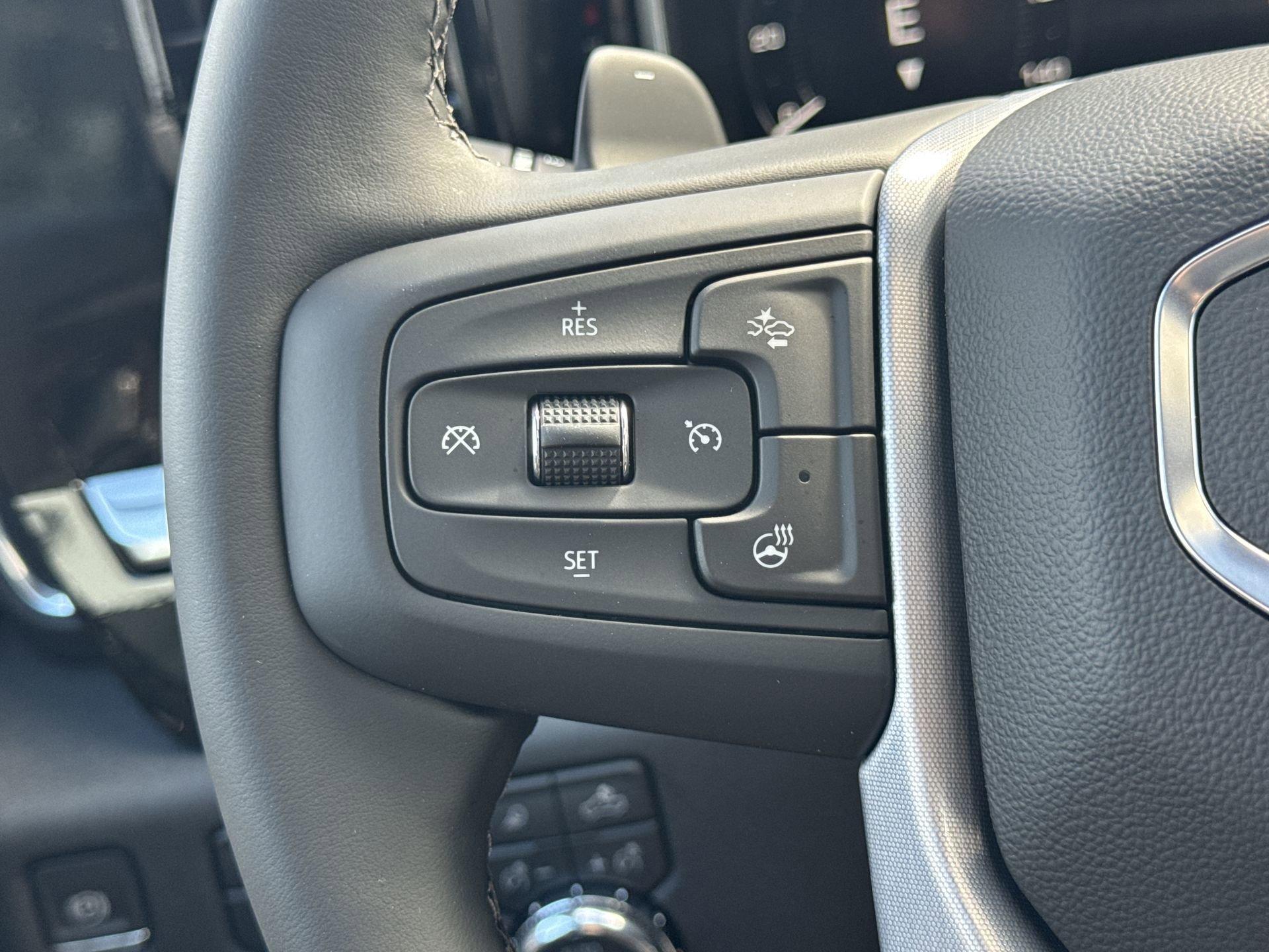 GMC Sierra 1500 Elevation Four Wheel Drive Crew Cab - Thumbnail 18