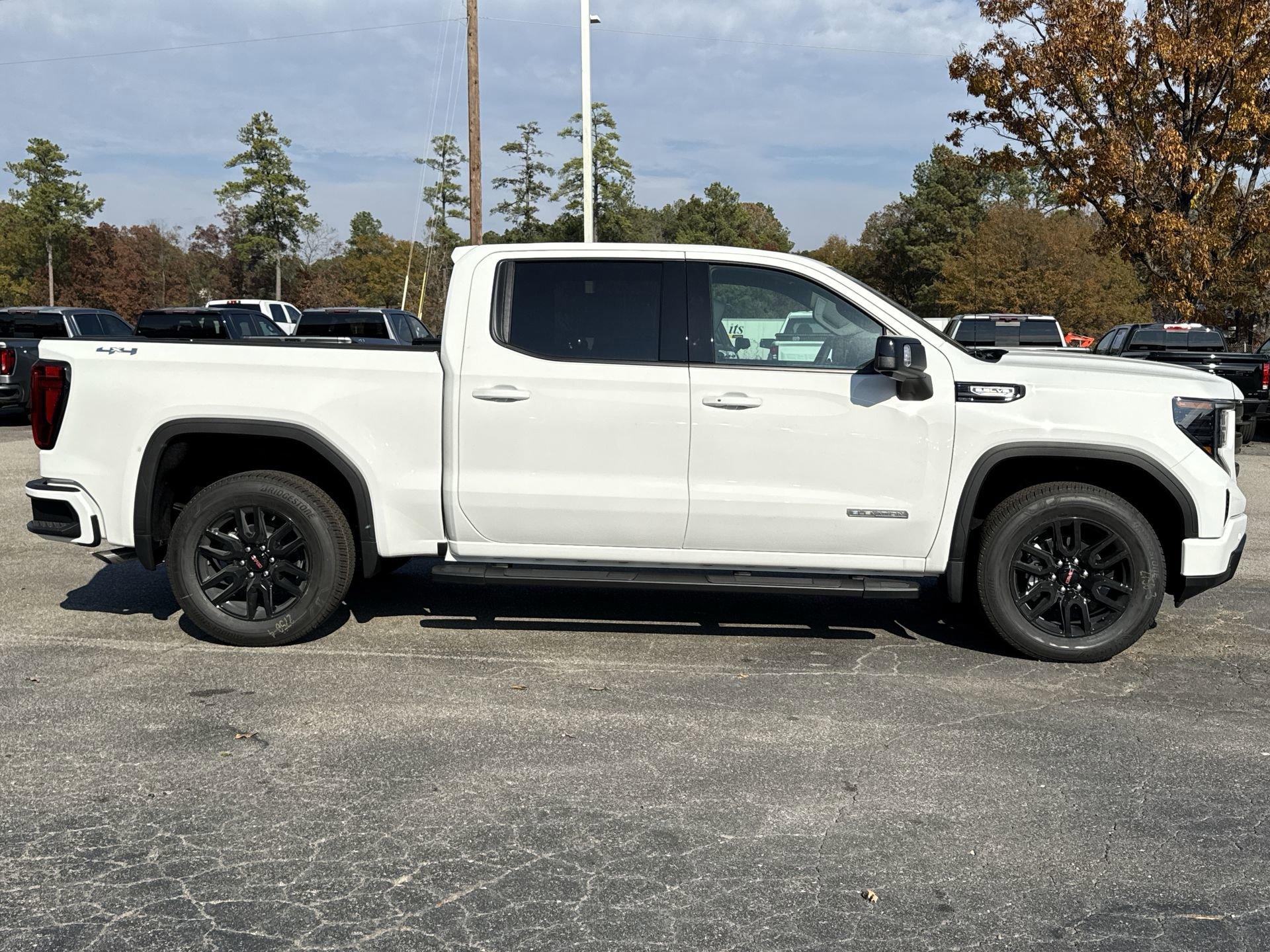 GMC Sierra 1500 Elevation Four Wheel Drive Crew Cab - Thumbnail 10