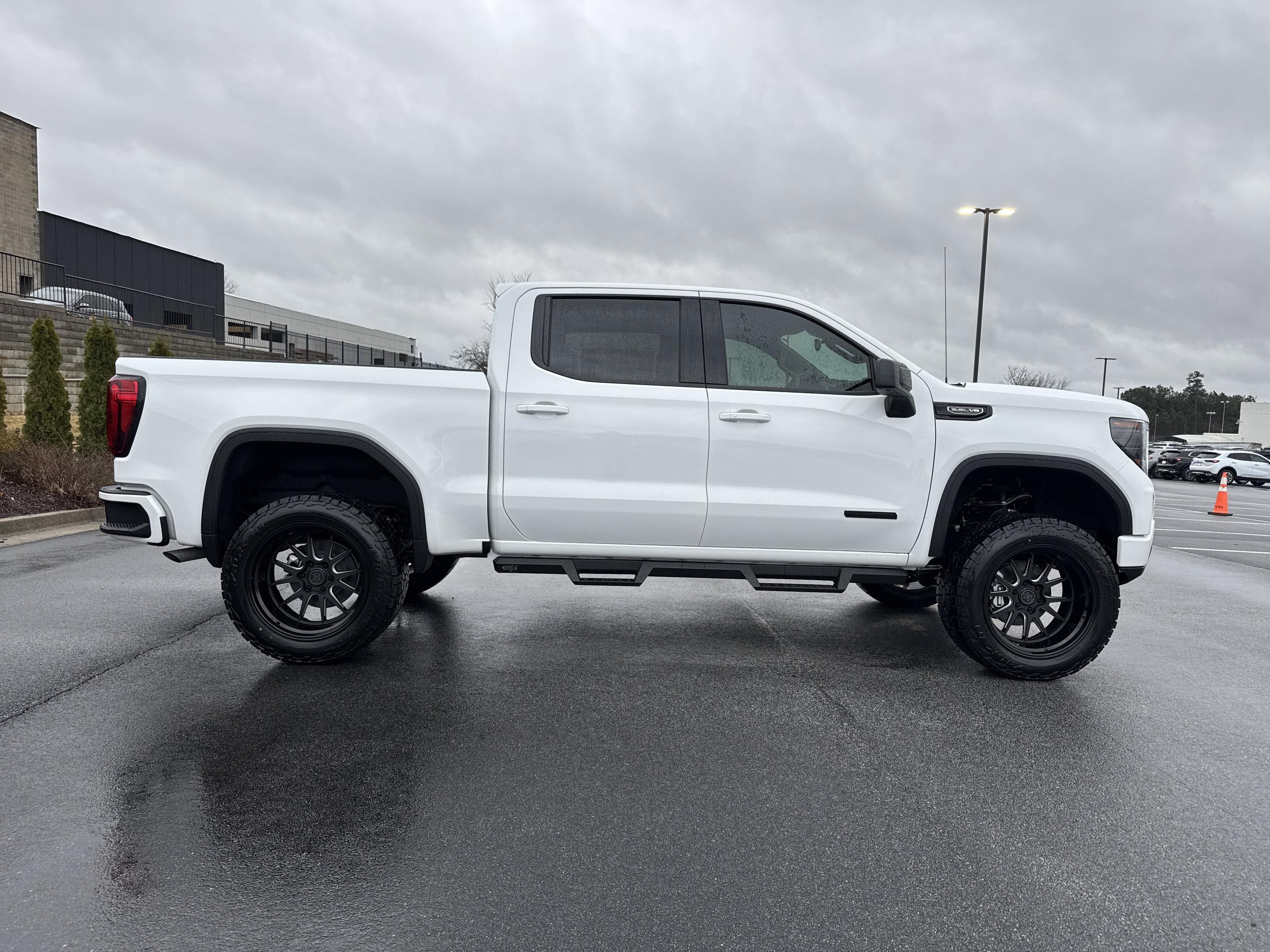 GMC Sierra 1500 Elevation Four Wheel Drive Crew Cab - Thumbnail 10