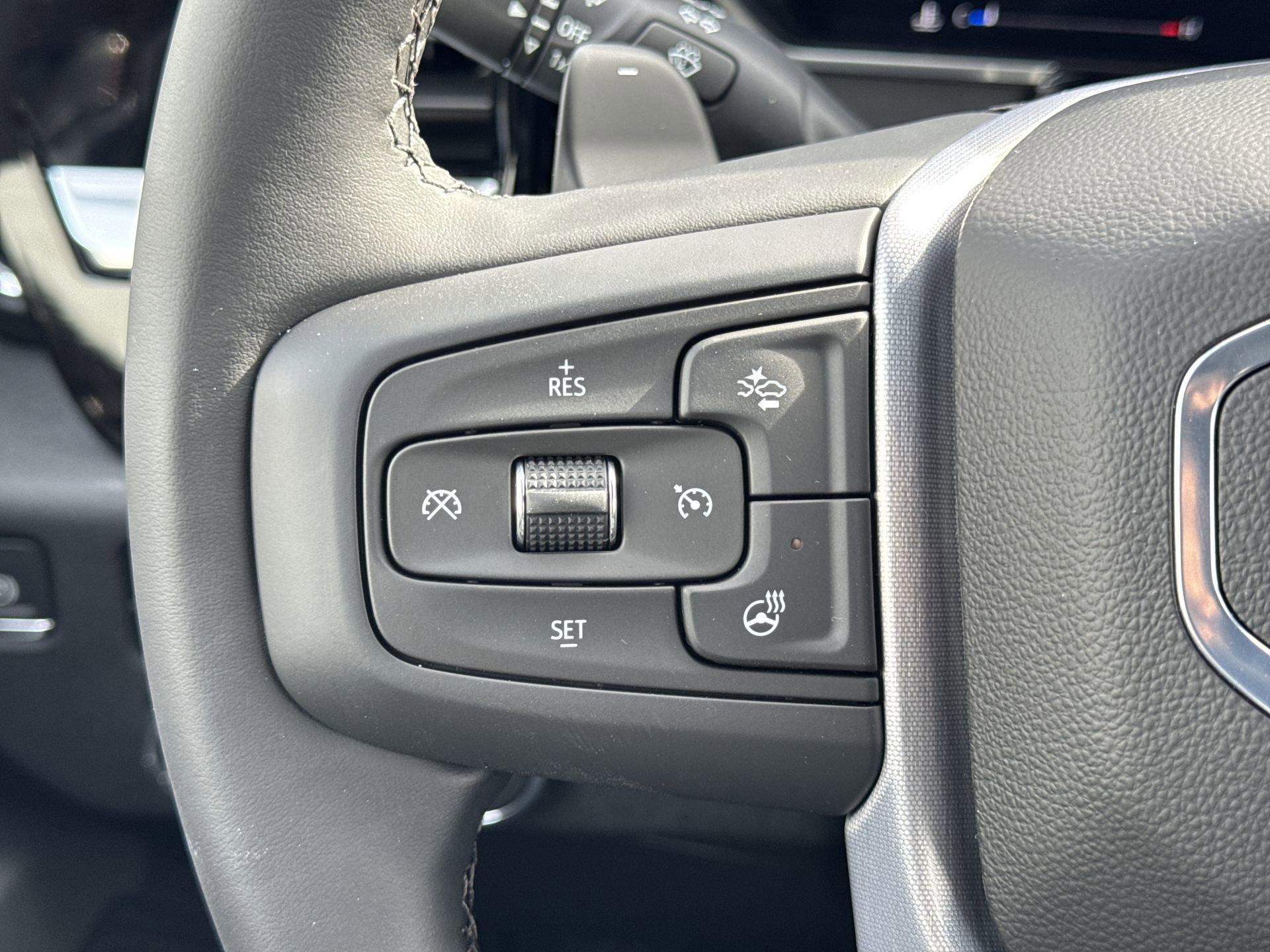 GMC Sierra 1500 Elevation Four Wheel Drive Crew Cab - Thumbnail 18