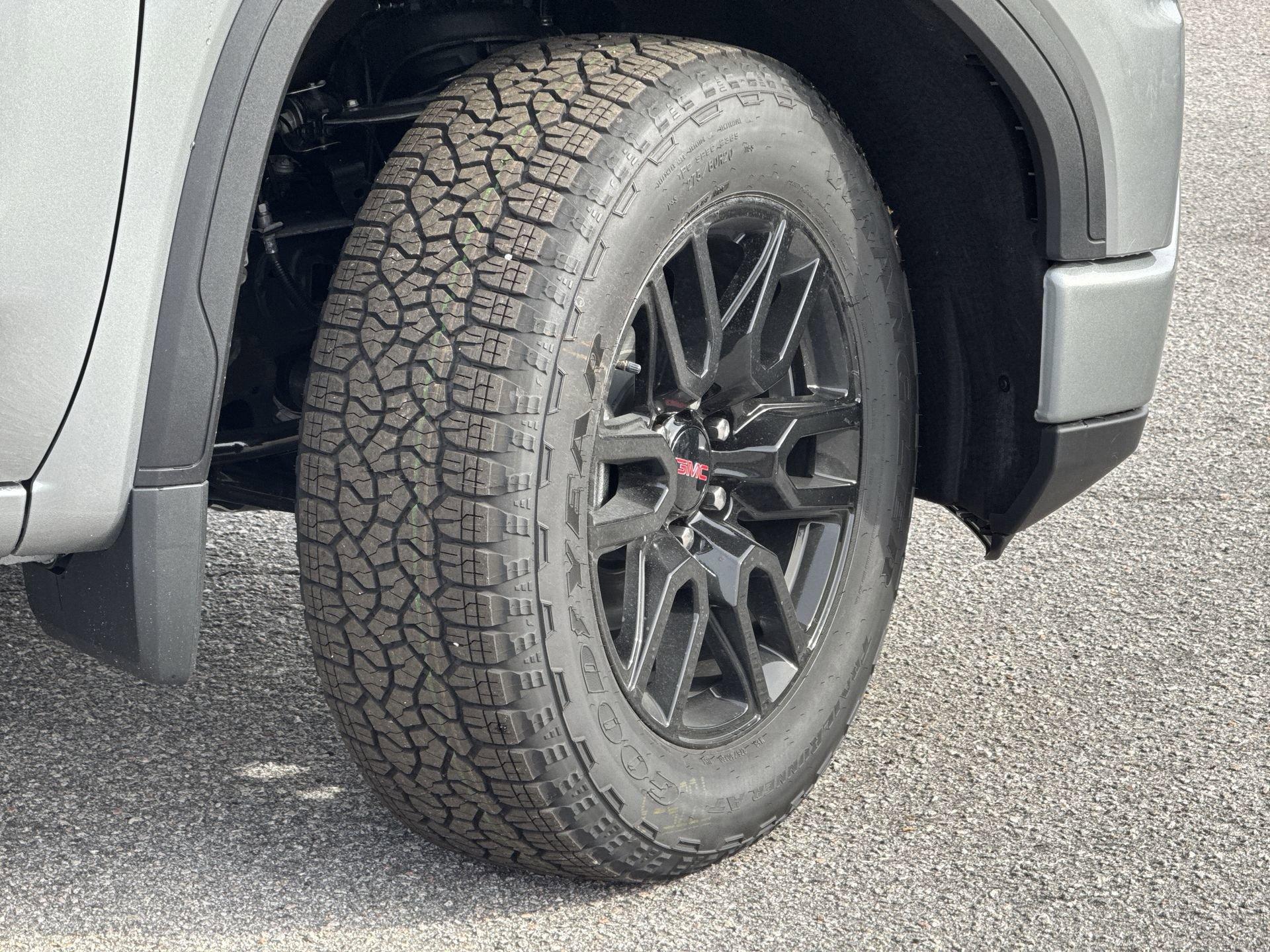 GMC Sierra 1500 Elevation Four Wheel Drive Crew Cab - Thumbnail 11