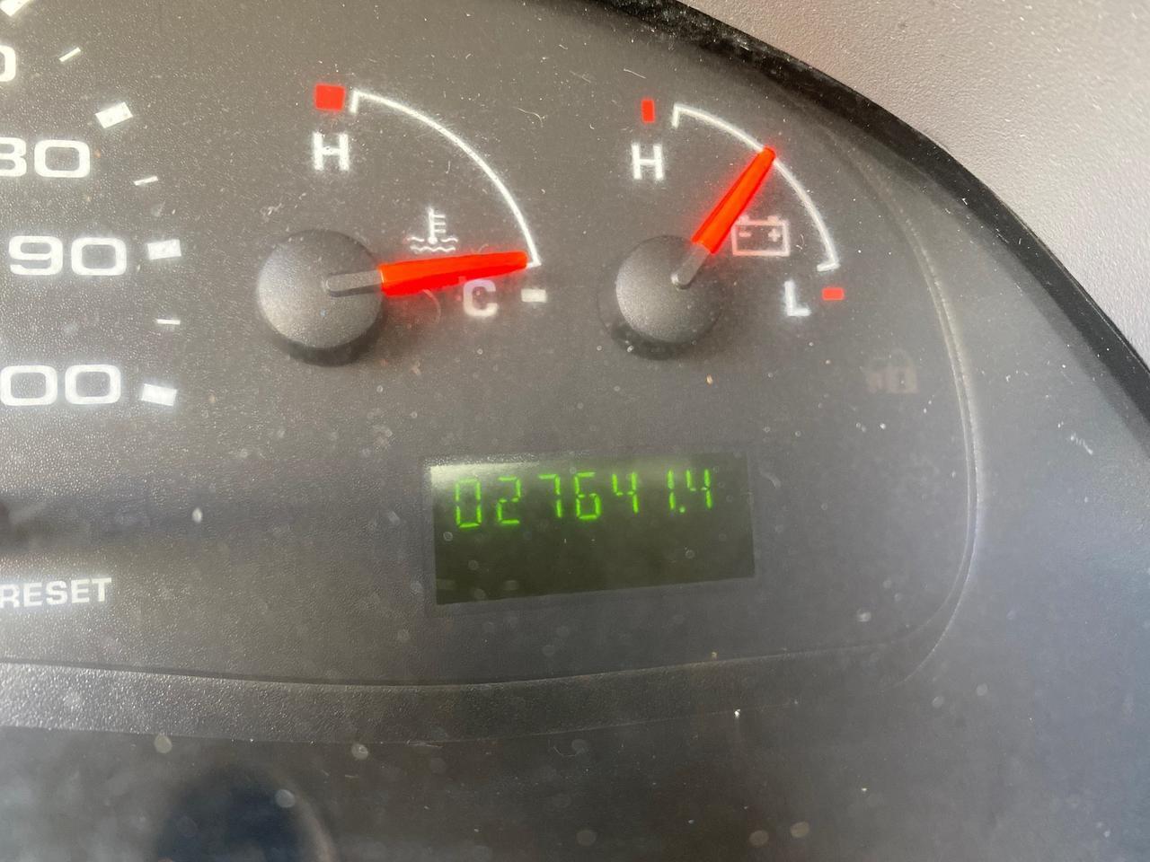 Ford Econoline Commercial Cutaway - Thumbnail 19