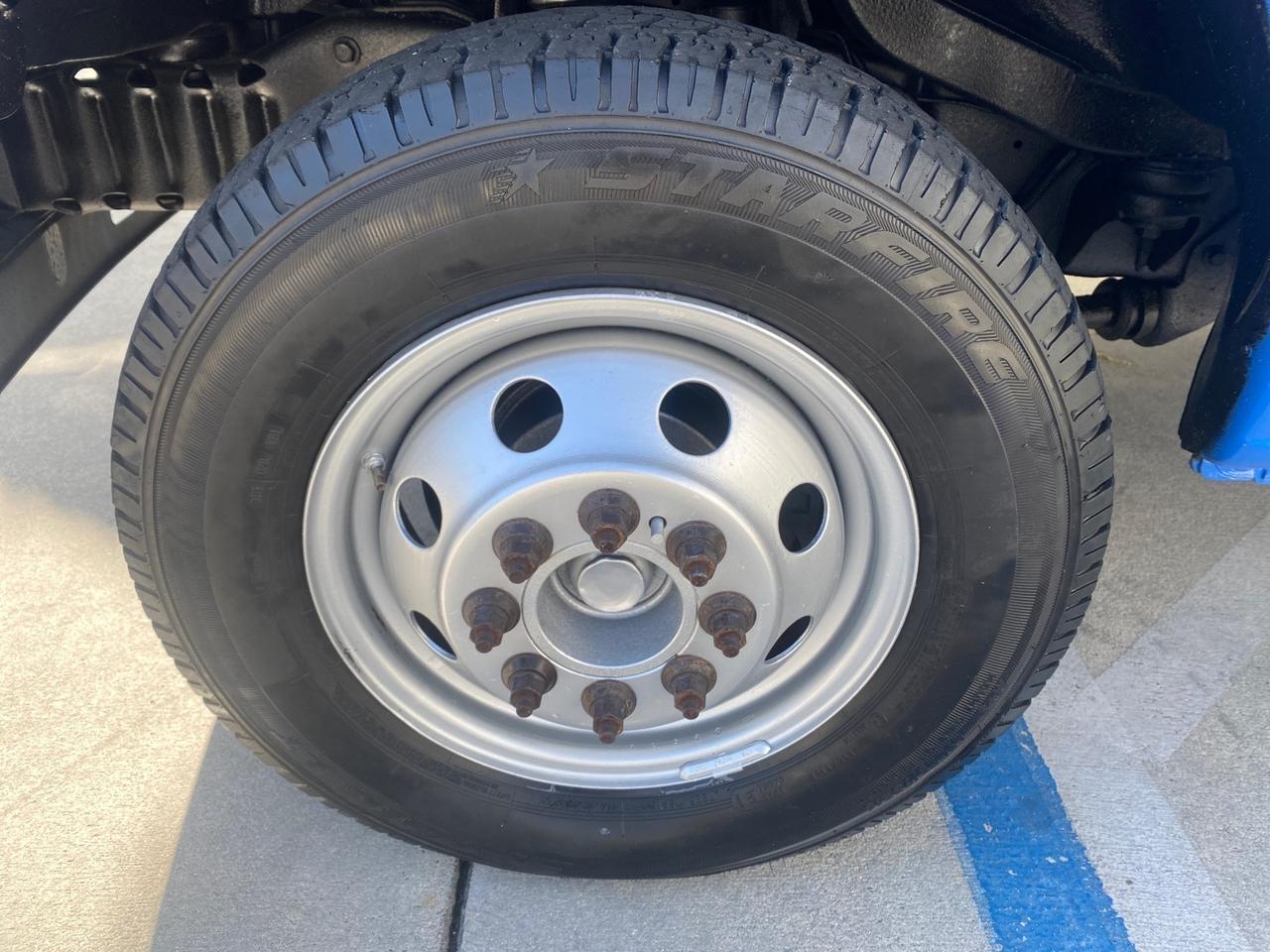 Ford Econoline Commercial Cutaway - Thumbnail 20