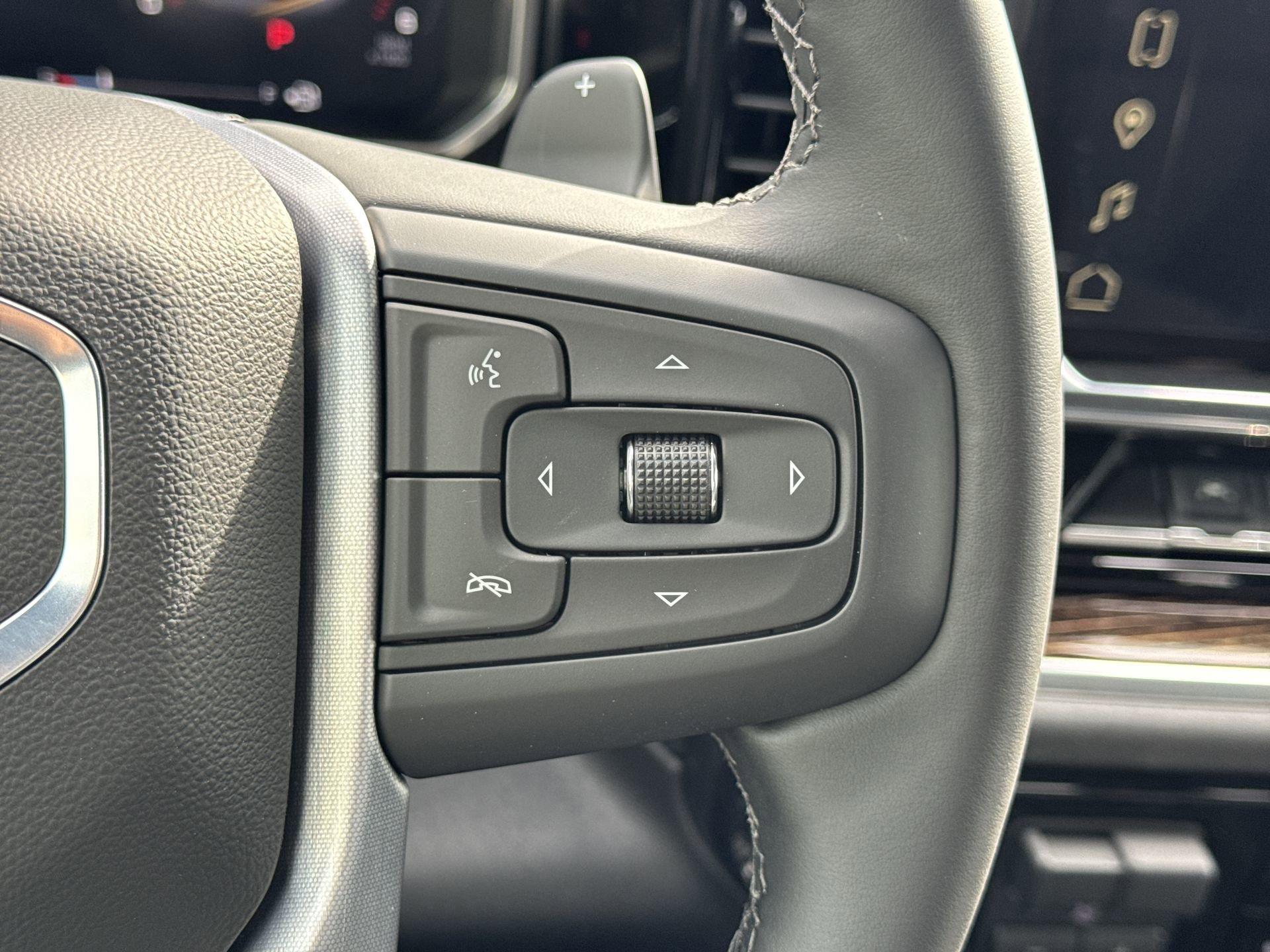 GMC Sierra 1500 Elevation Four Wheel Drive Crew Cab - Thumbnail 19