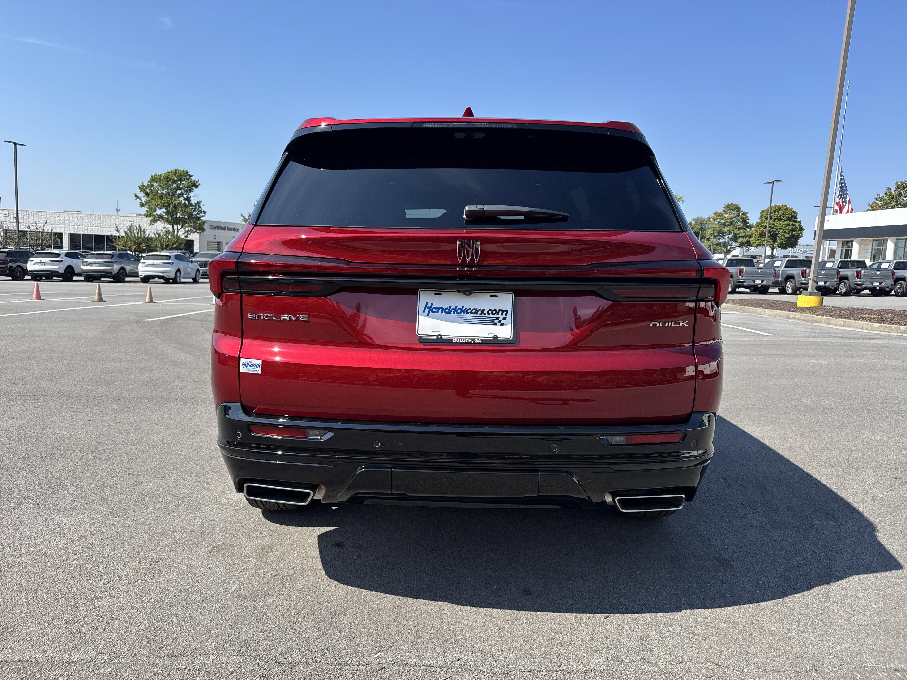 Buick Enclave Sport Touring Front Wheel Drive Suv - Thumbnail 8