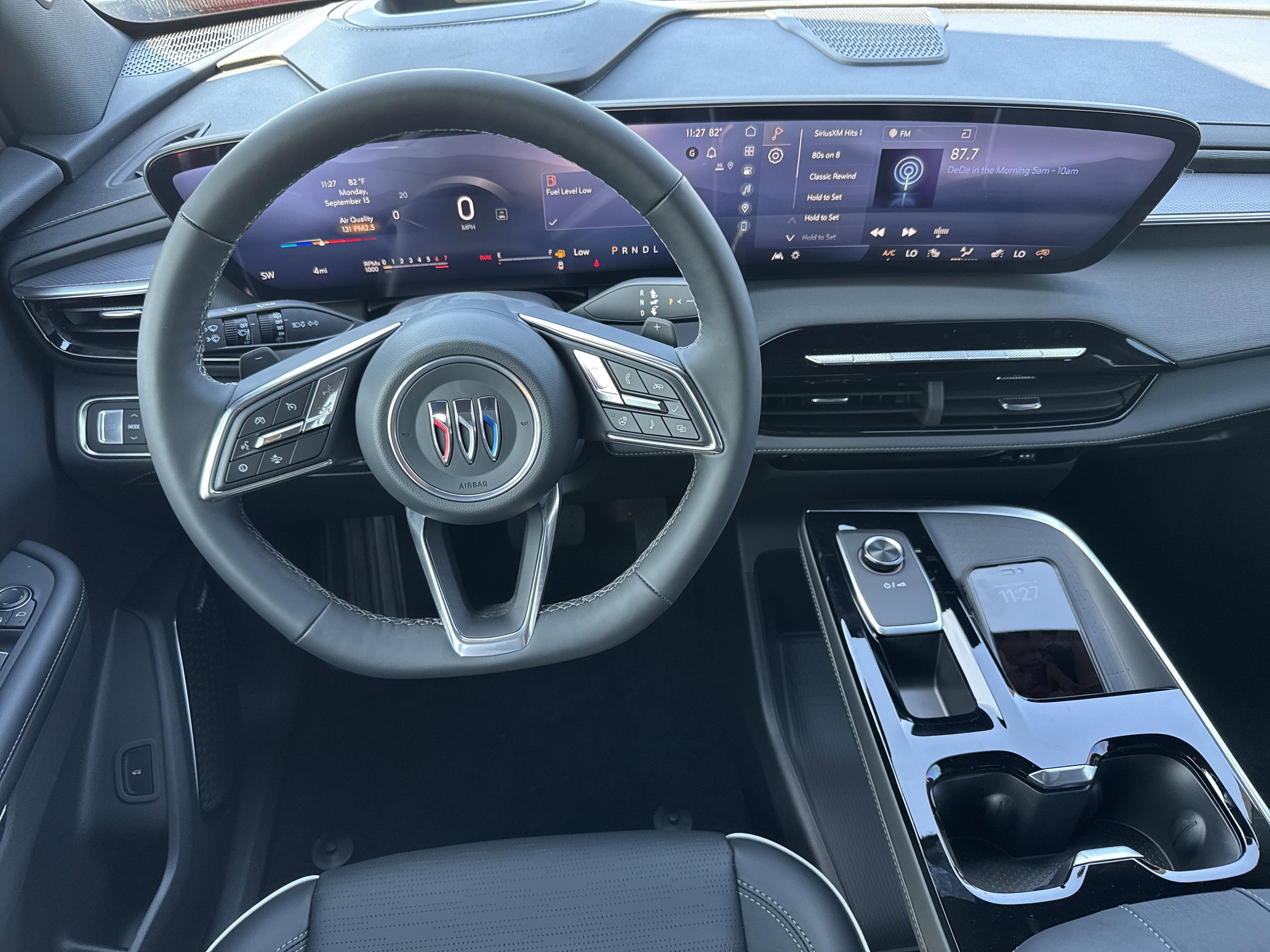 Buick Enclave Sport Touring Front Wheel Drive Suv - Thumbnail 16