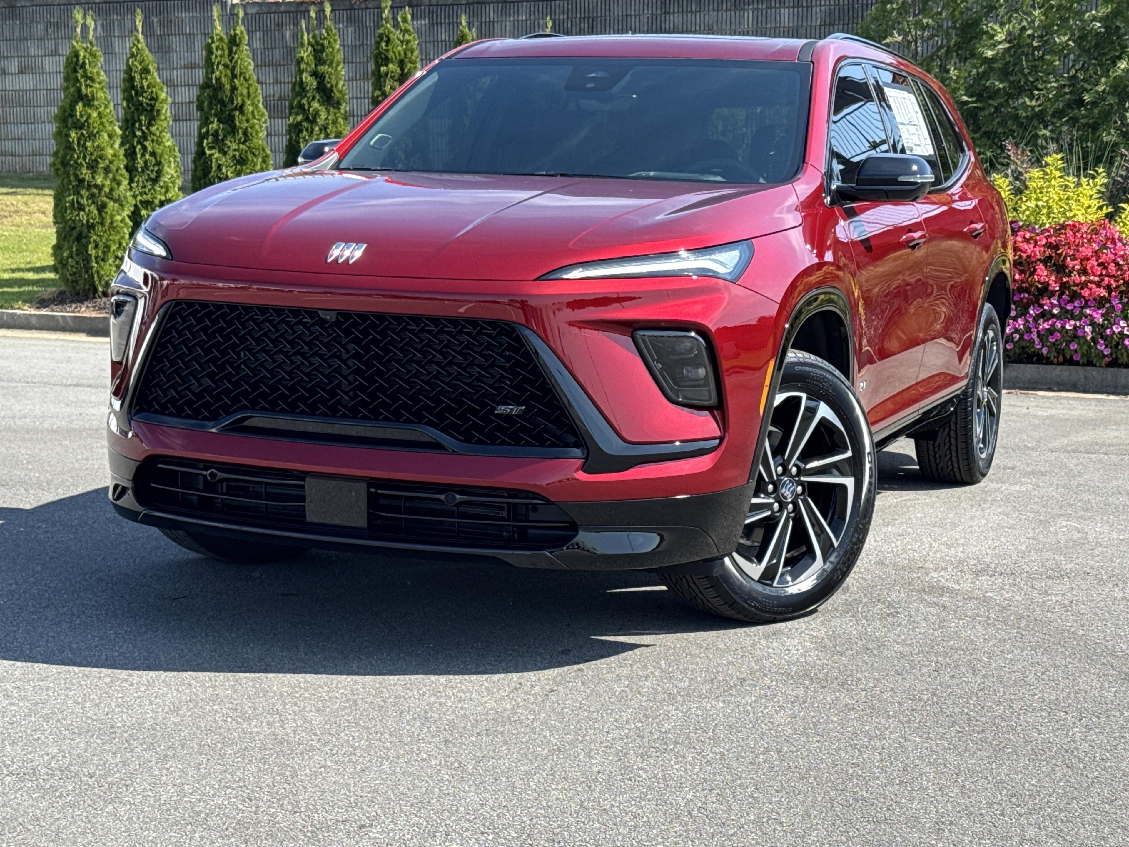 Buick Enclave Sport Touring Front Wheel Drive Suv - Thumbnail 4