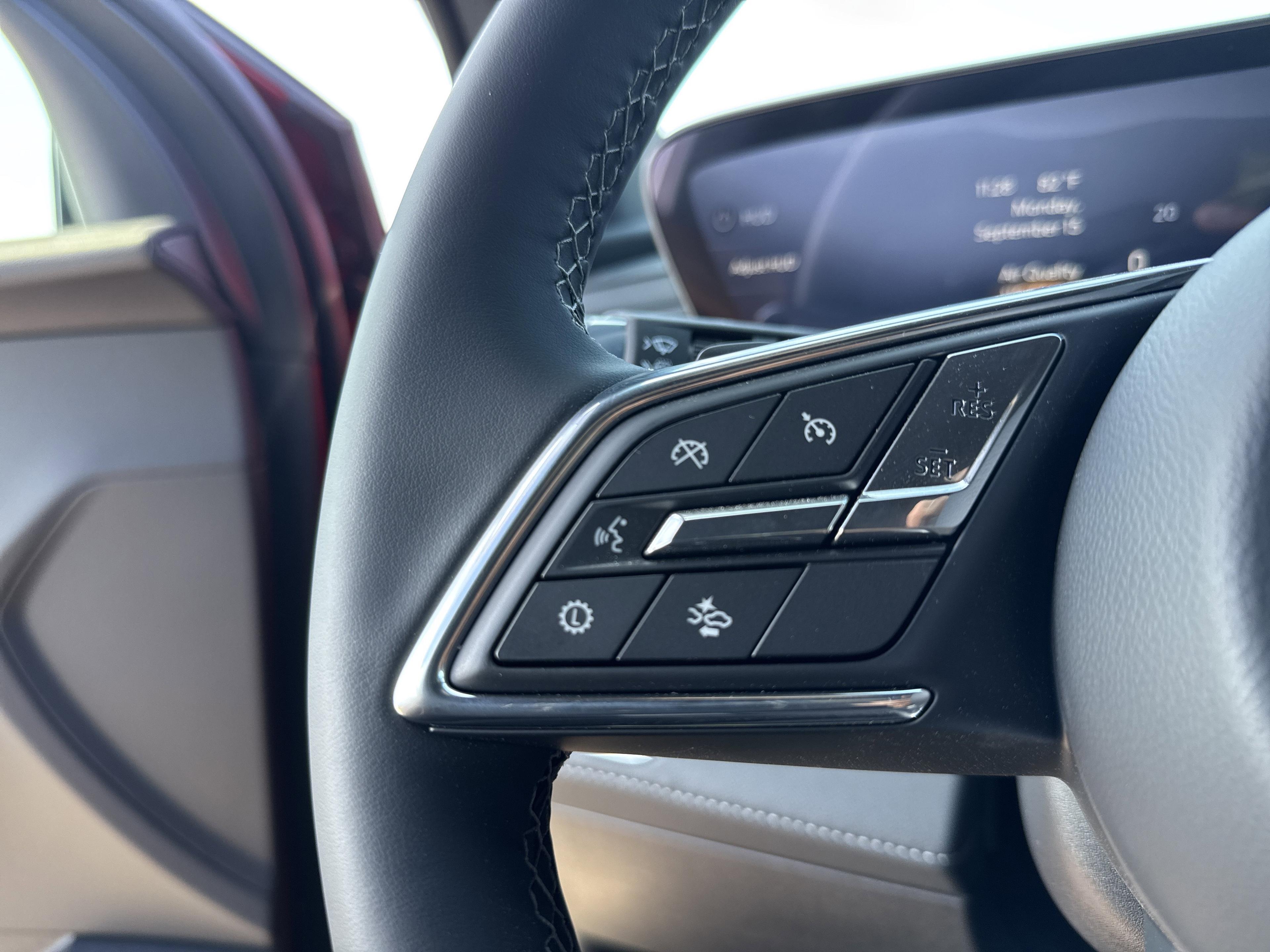 Buick Enclave Sport Touring Front Wheel Drive Suv - Thumbnail 17