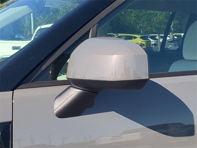 Hyundai Santa Fe Se Fwd Fwd 4D Sport Utility - Thumbnail 13