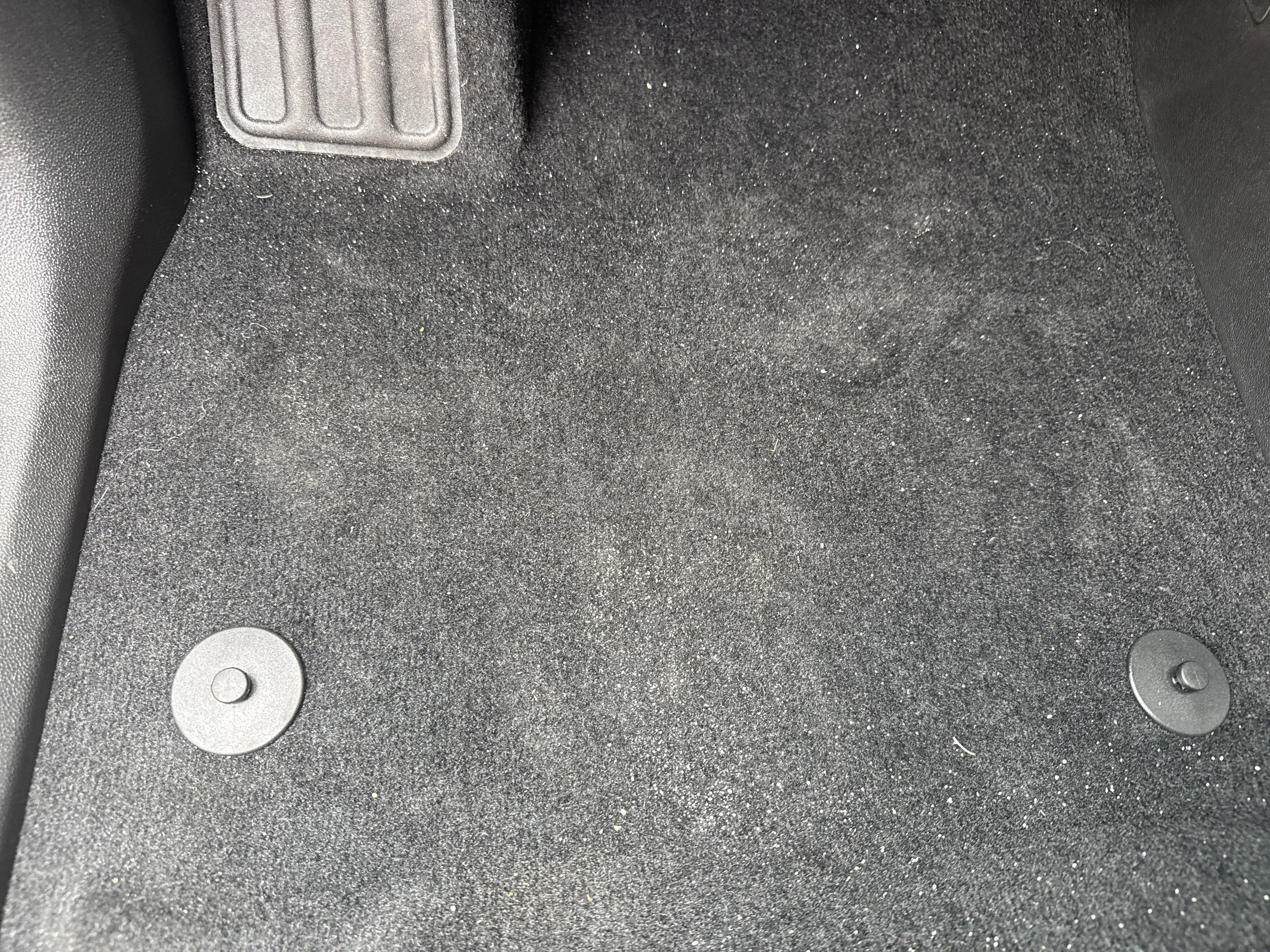 Buick Enclave Sport Touring Front Wheel Drive Suv - Thumbnail 16