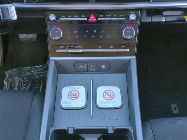 Hyundai Santa Fe Hybrid Se Fwd 4D Sport Utility - Thumbnail 18