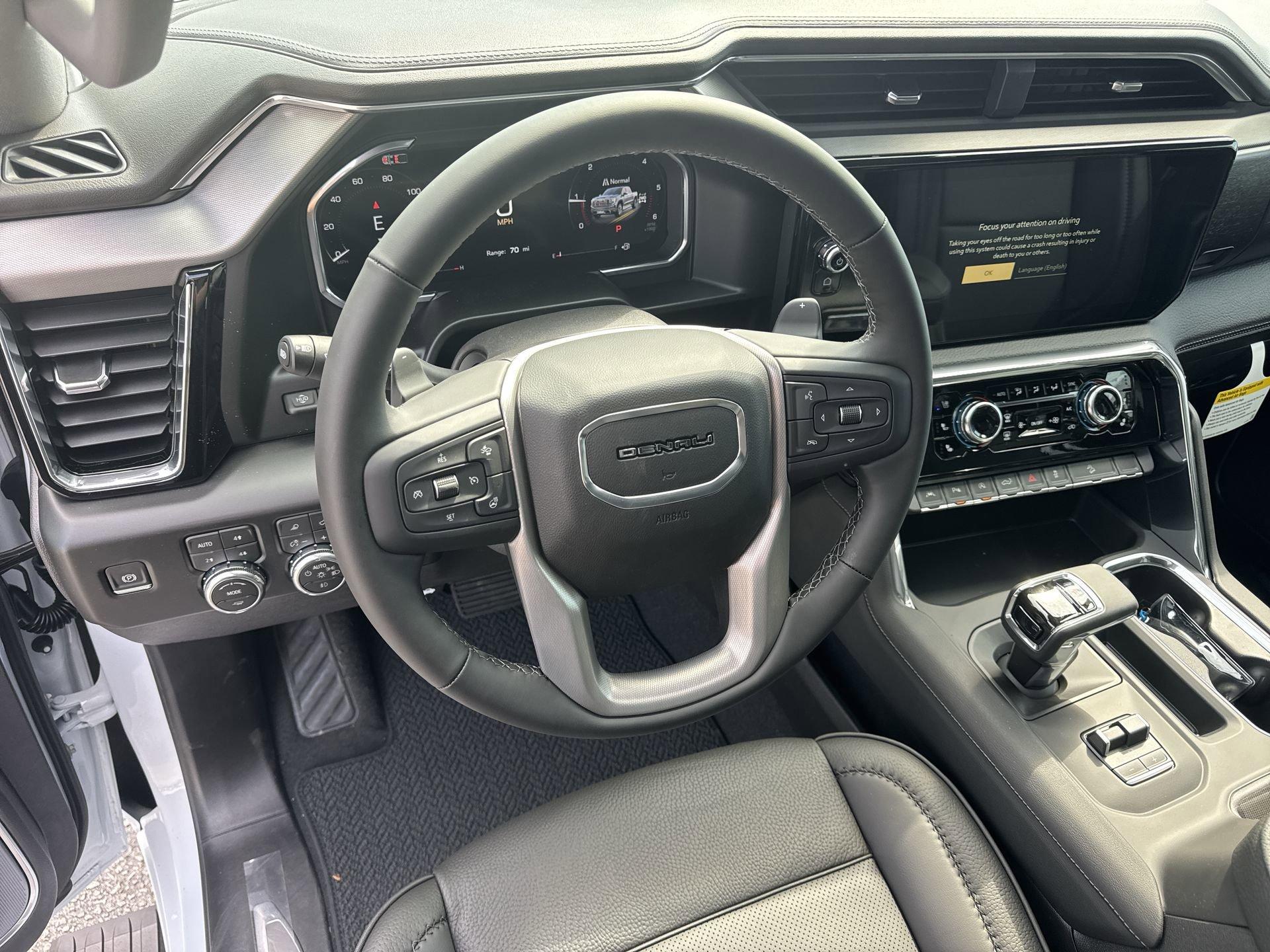 GMC Sierra 1500 Denali Four Wheel Drive Crew Cab - Thumbnail 17