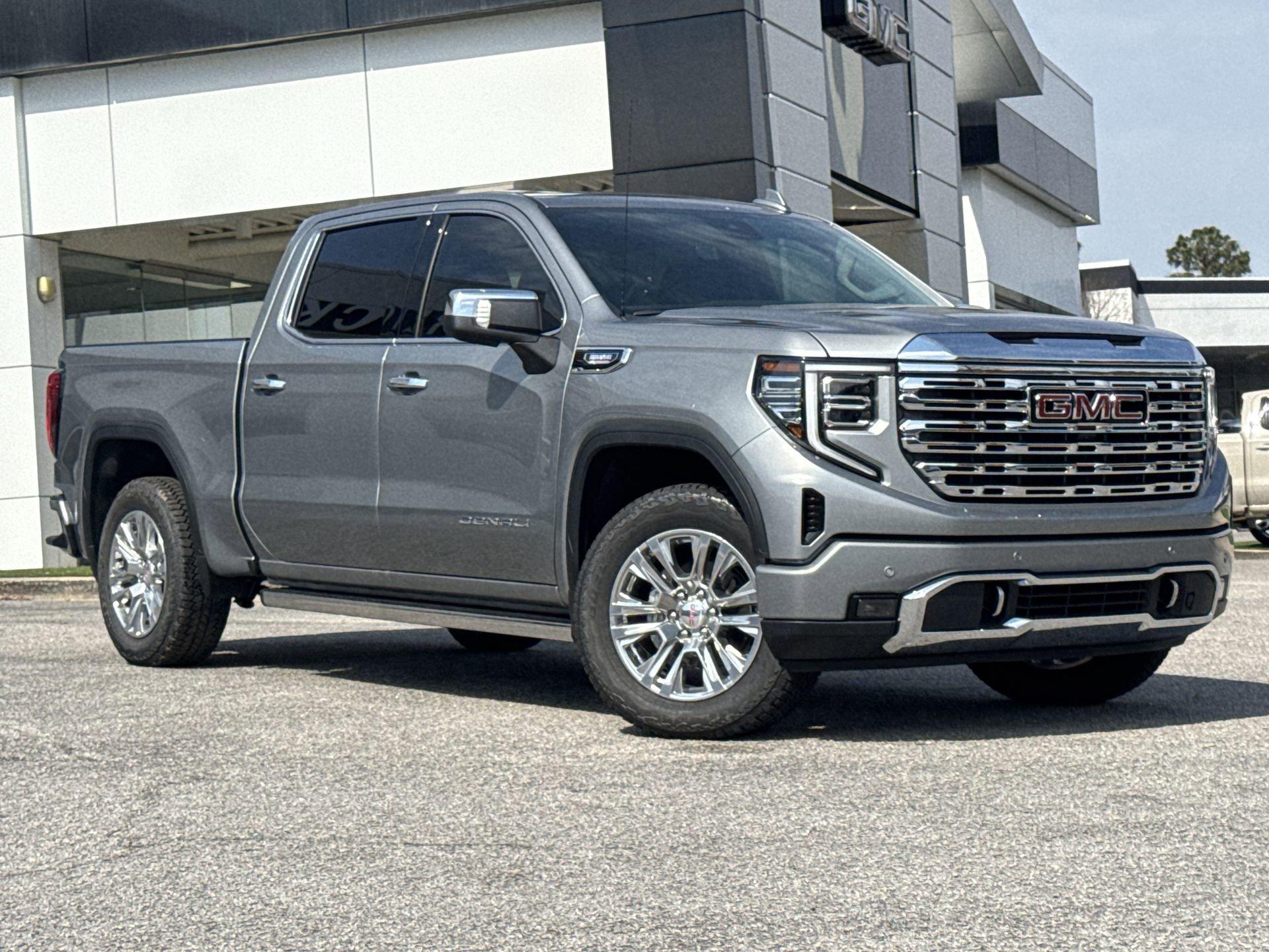 GMC Sierra 1500 Denali Four Wheel Drive Crew Cab - Thumbnail 2