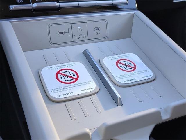 Hyundai Santa Fe Hybrid Se Fwd 4D Sport Utility - Thumbnail 20