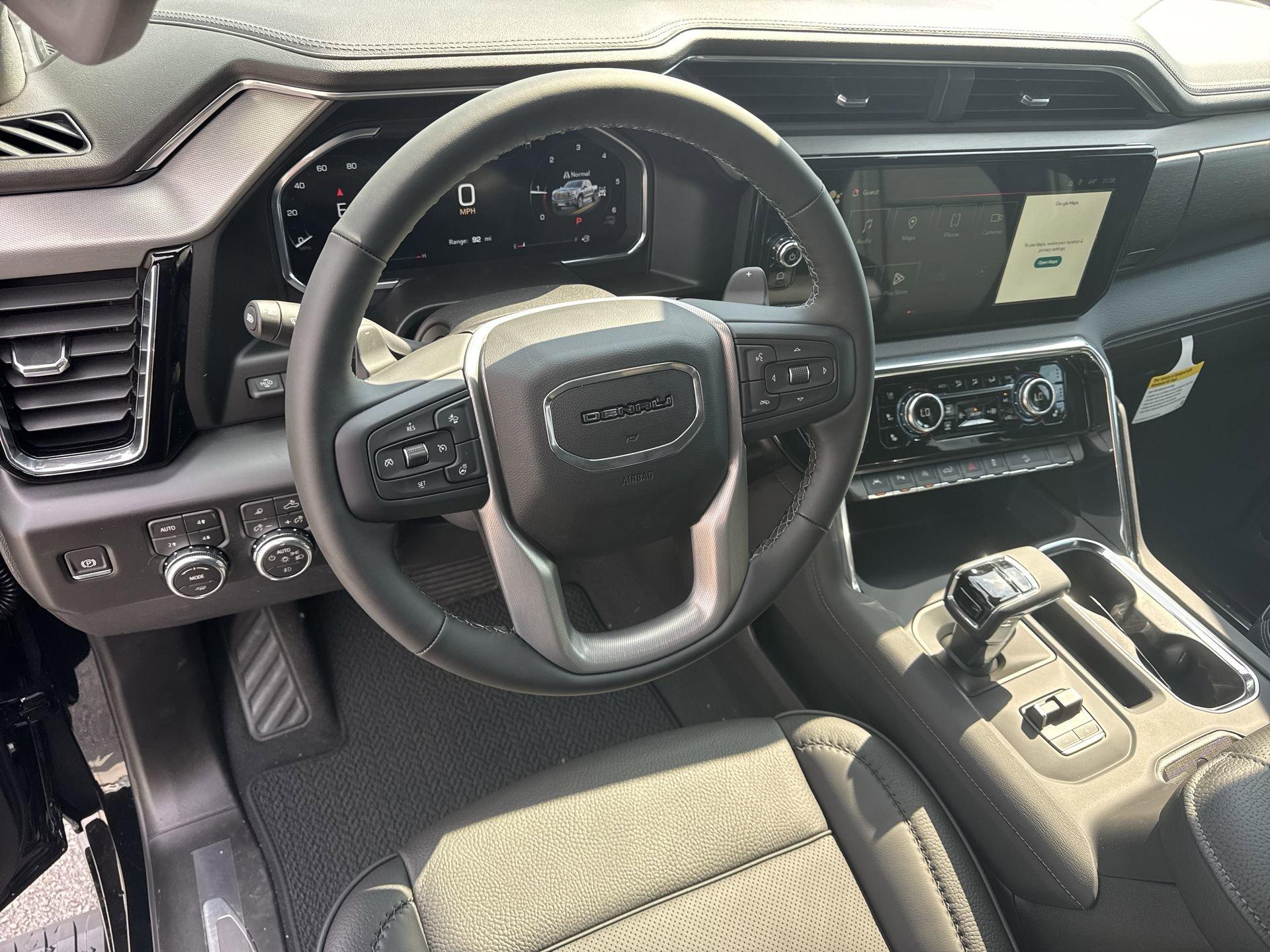 GMC Sierra 1500 Denali Four Wheel Drive Crew Cab - Thumbnail 17