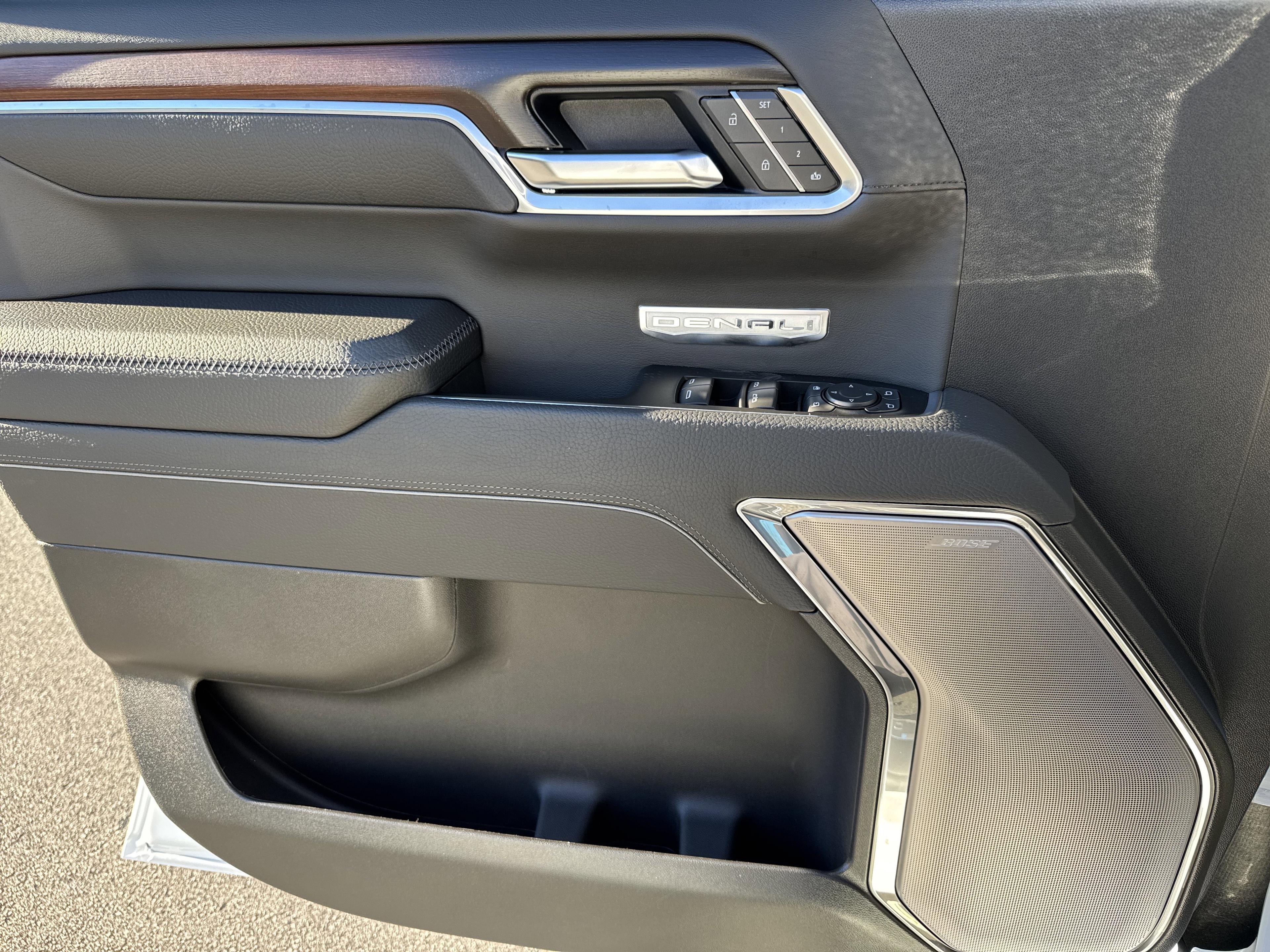 GMC Sierra 1500 Denali Four Wheel Drive Crew Cab - Thumbnail 13
