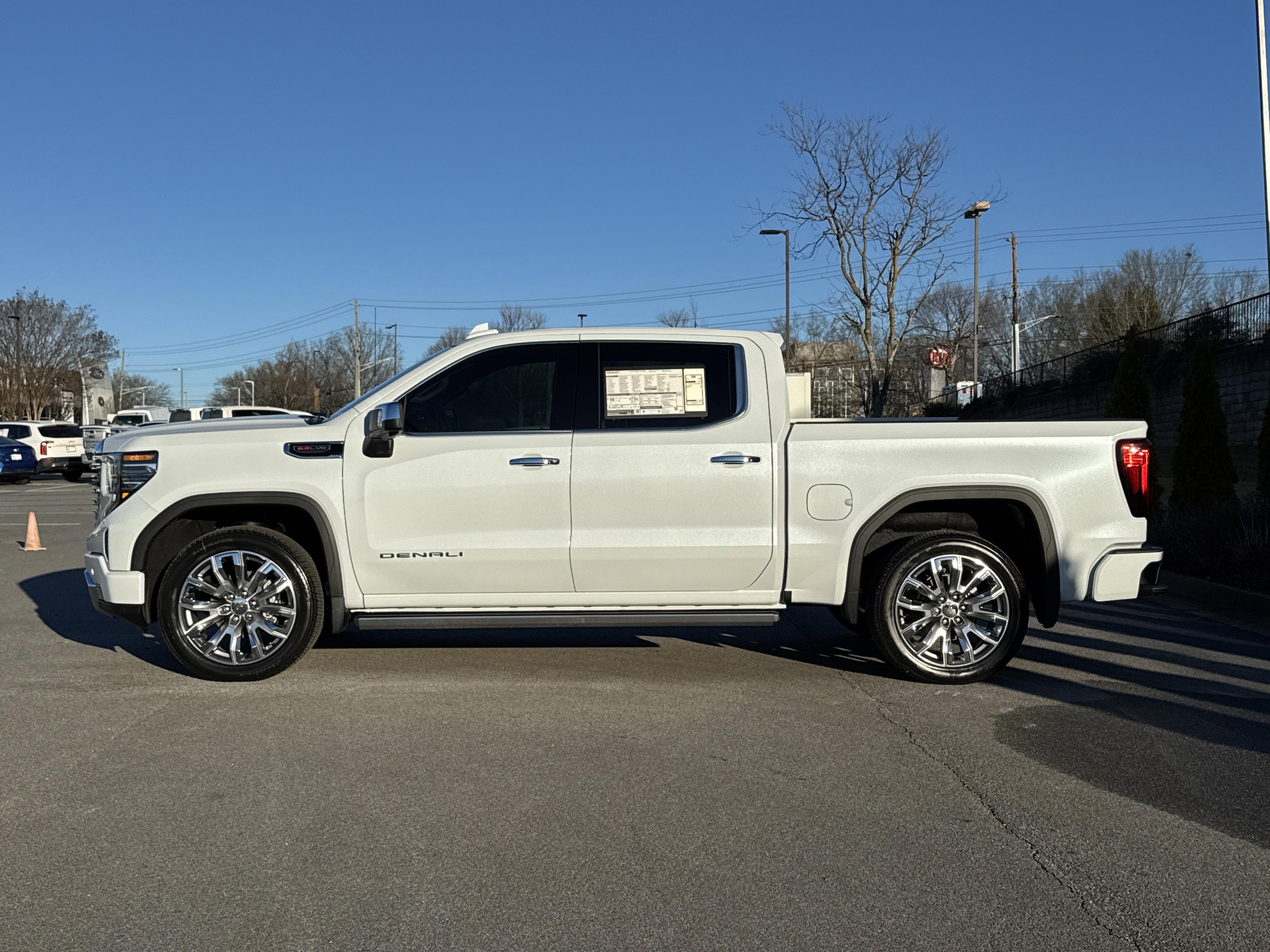 GMC Sierra 1500 Denali Four Wheel Drive Crew Cab - Thumbnail 6