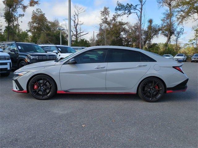 Hyundai Elantra N Base Fwd 4D Sedan - Thumbnail 9