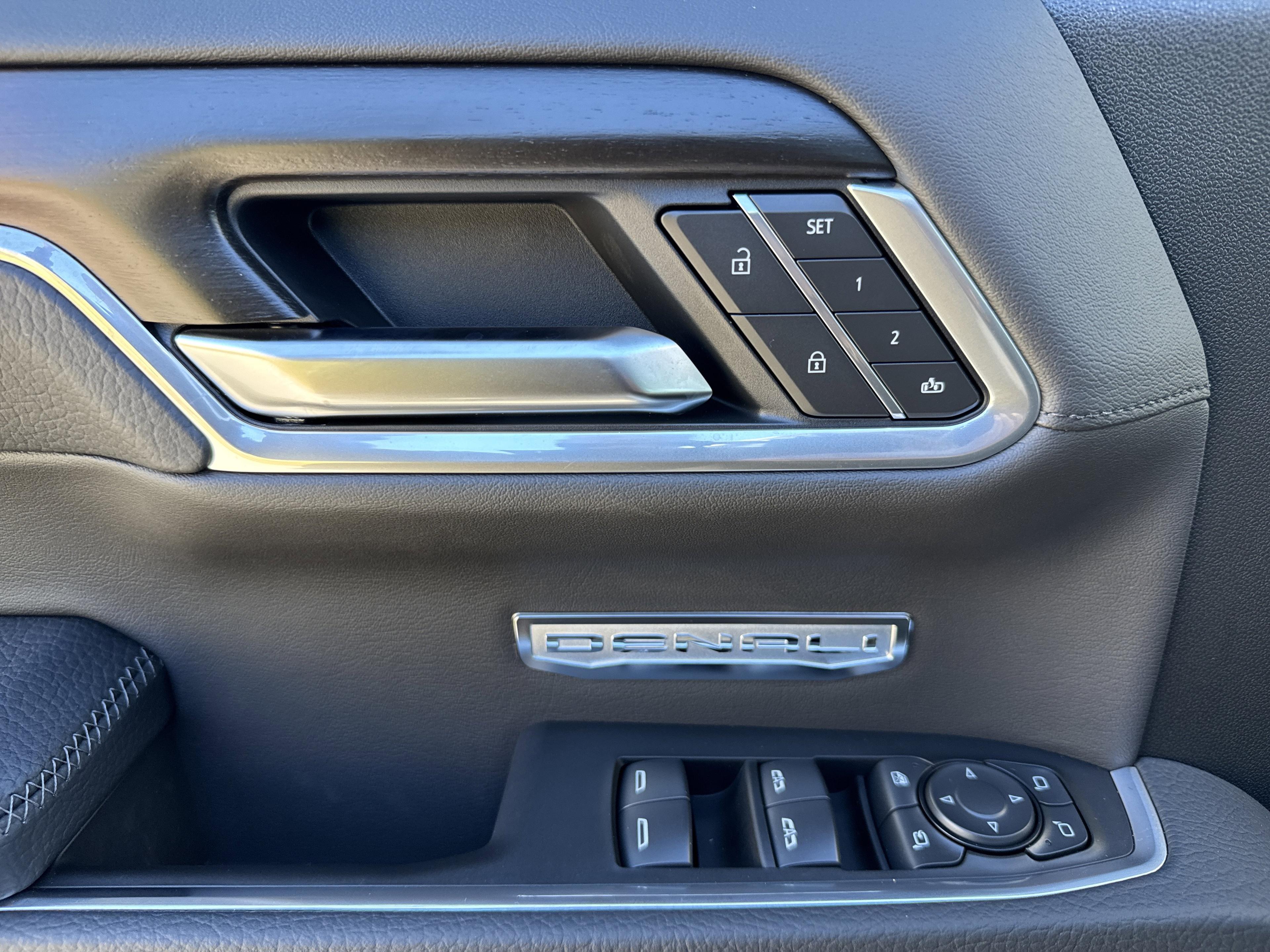 GMC Sierra 1500 Denali Four Wheel Drive Crew Cab - Thumbnail 14