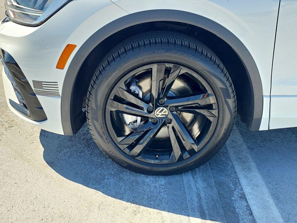 Volkswagen Tiguan 2.0T Se R-Line Black - Thumbnail 5