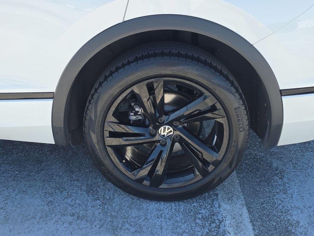 Volkswagen Tiguan 2.0T Se R-Line Black - Thumbnail 6