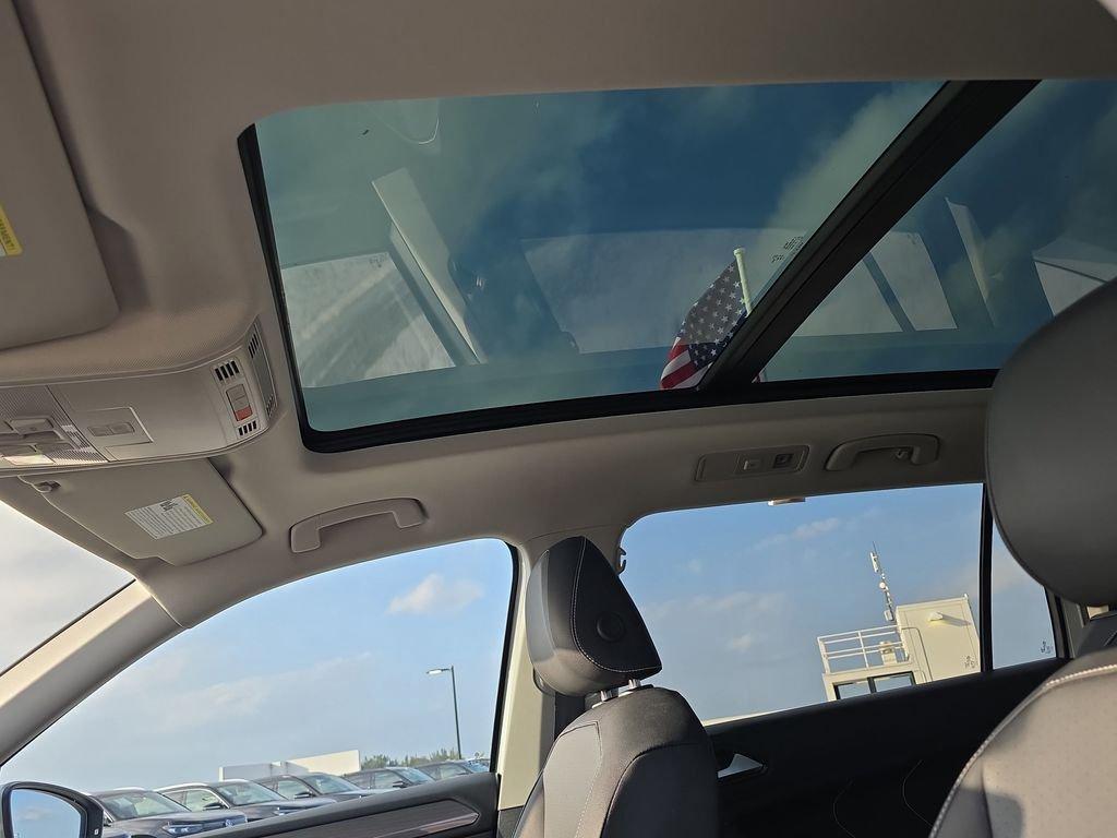 Volkswagen Tiguan 2.0T Se - Thumbnail 13