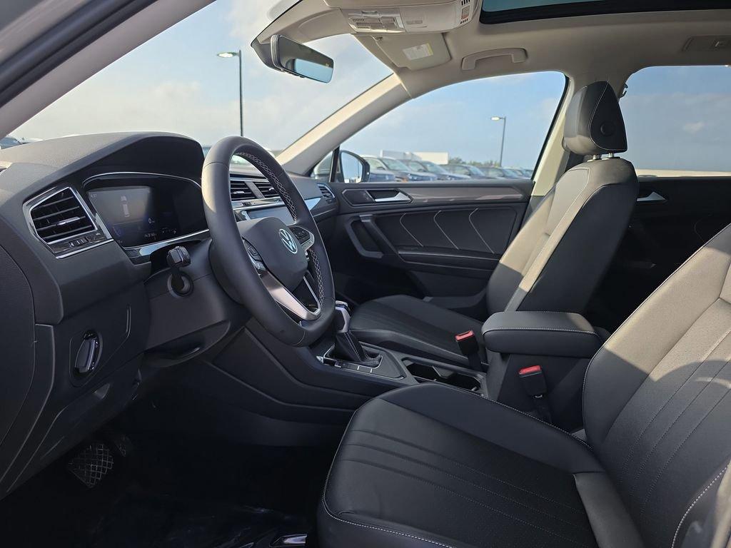 Volkswagen Tiguan 2.0T Se - Thumbnail 14