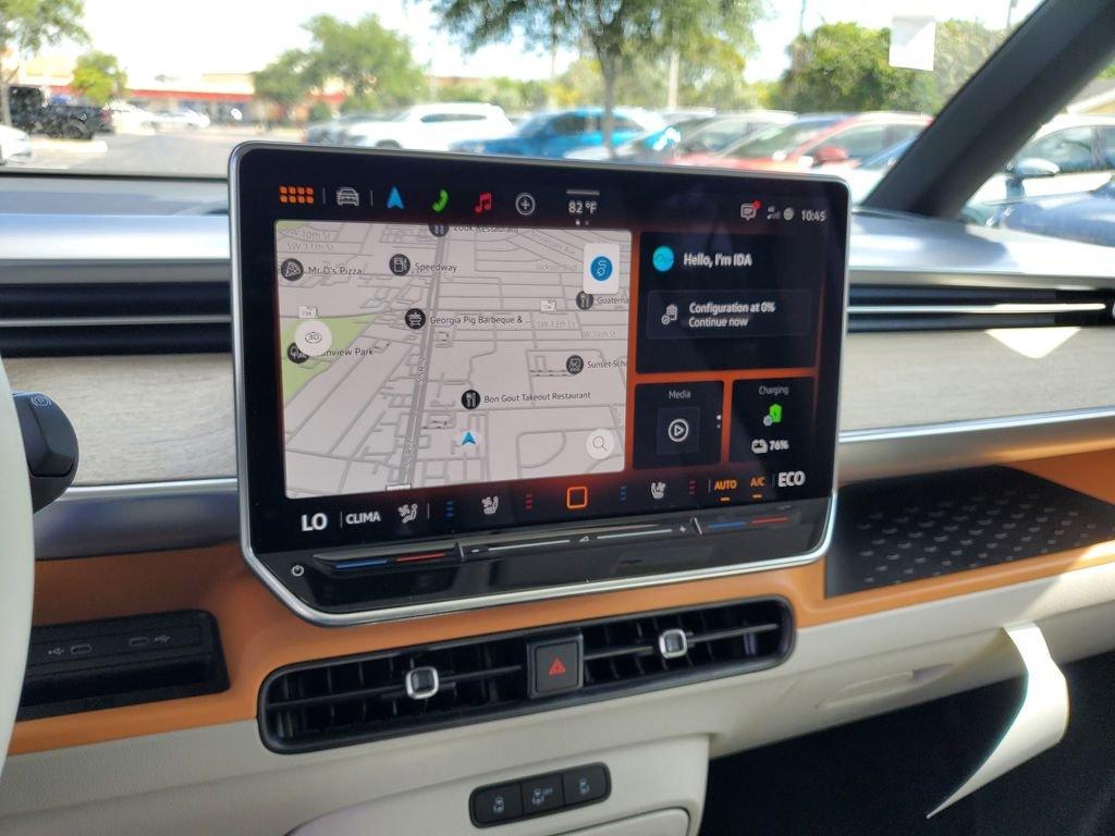 Volkswagen Id. Buzz 1St Edition With Navigation & Awd - Thumbnail 12