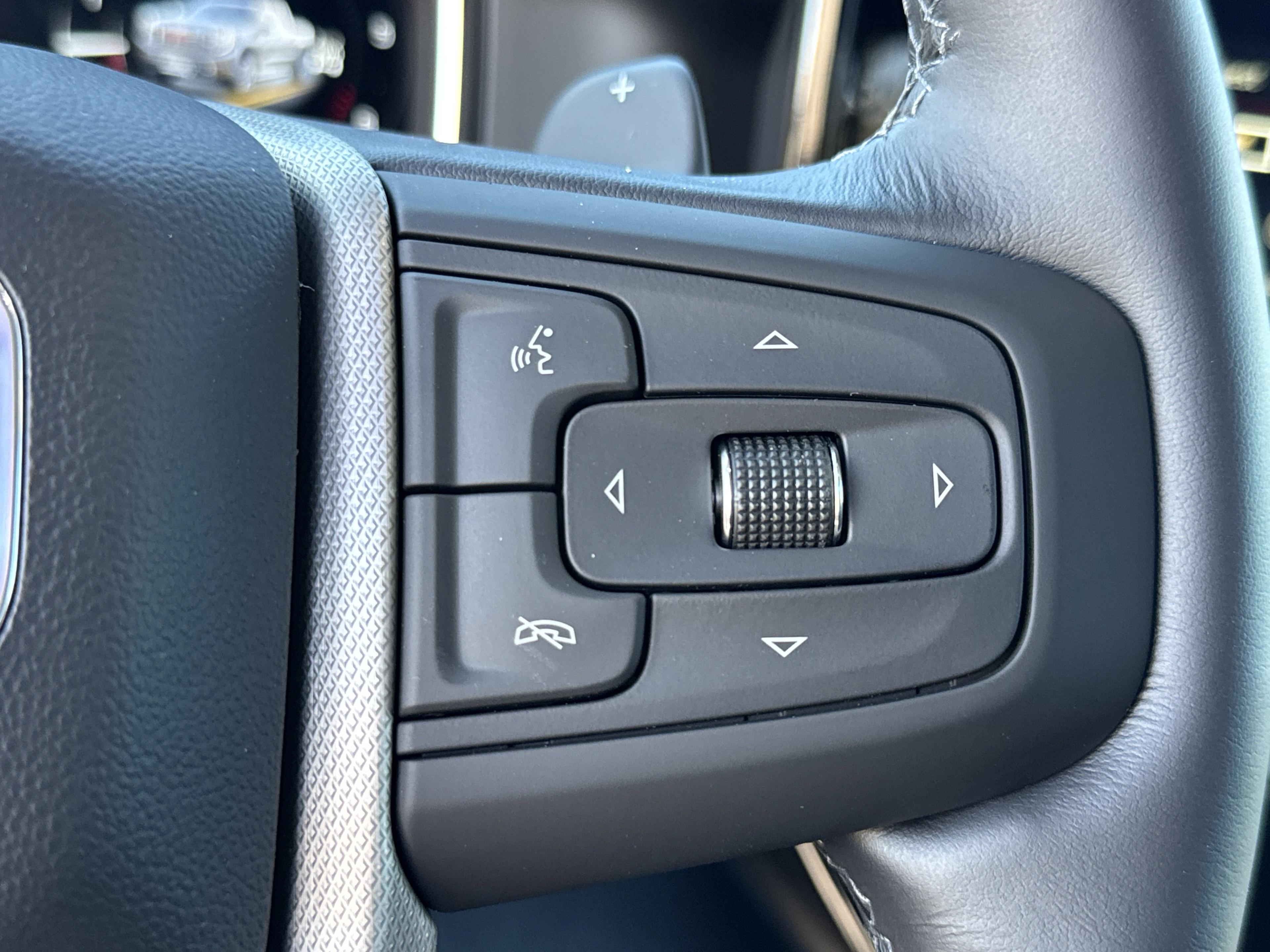 GMC Sierra 1500 Denali Four Wheel Drive Crew Cab - Thumbnail 19