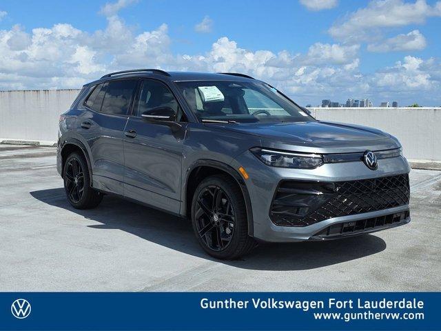 Volkswagen Tiguan 2.0T Se R-Line Black - View 1