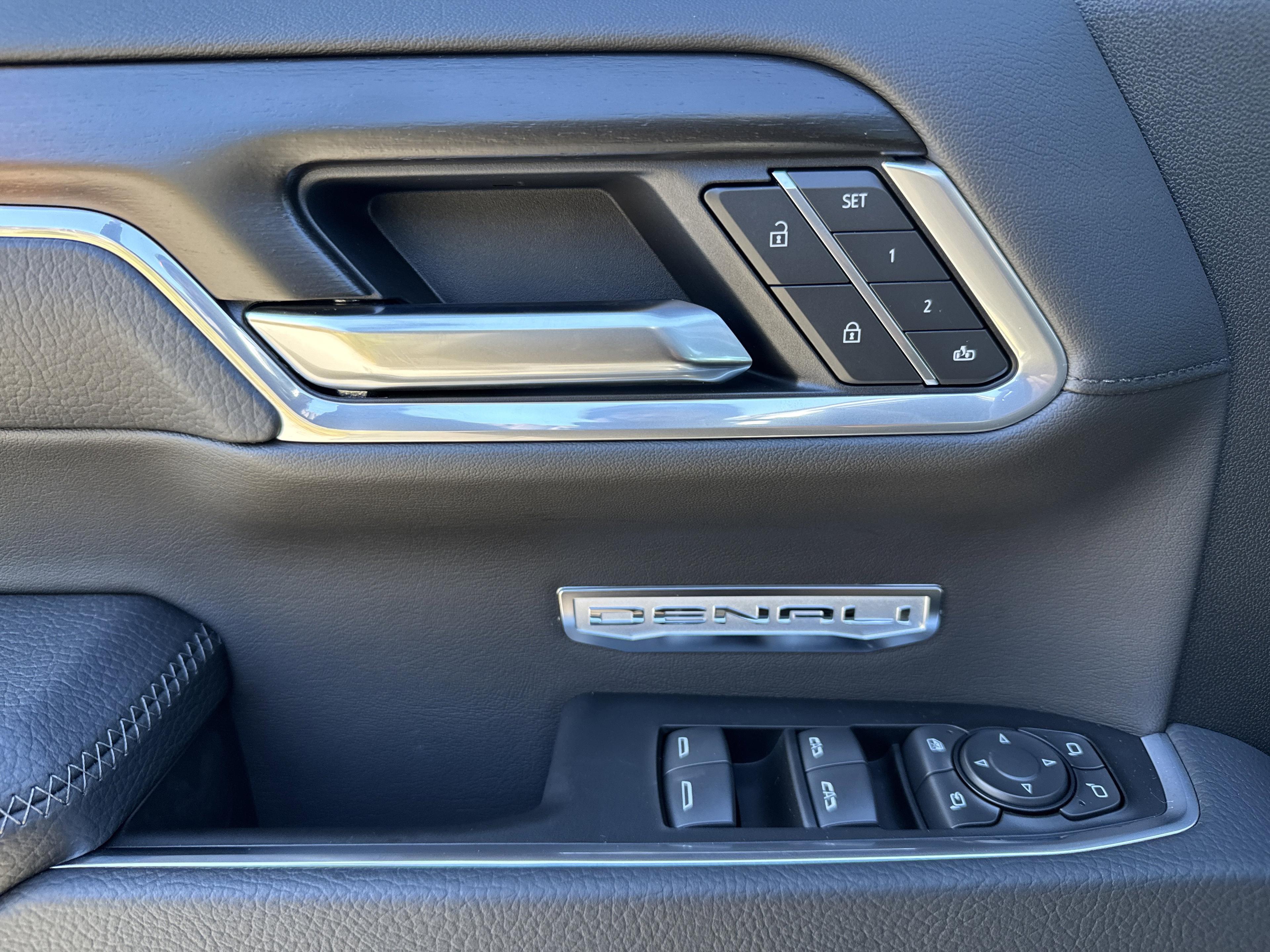 GMC Sierra 1500 Denali Four Wheel Drive Crew Cab - Thumbnail 14