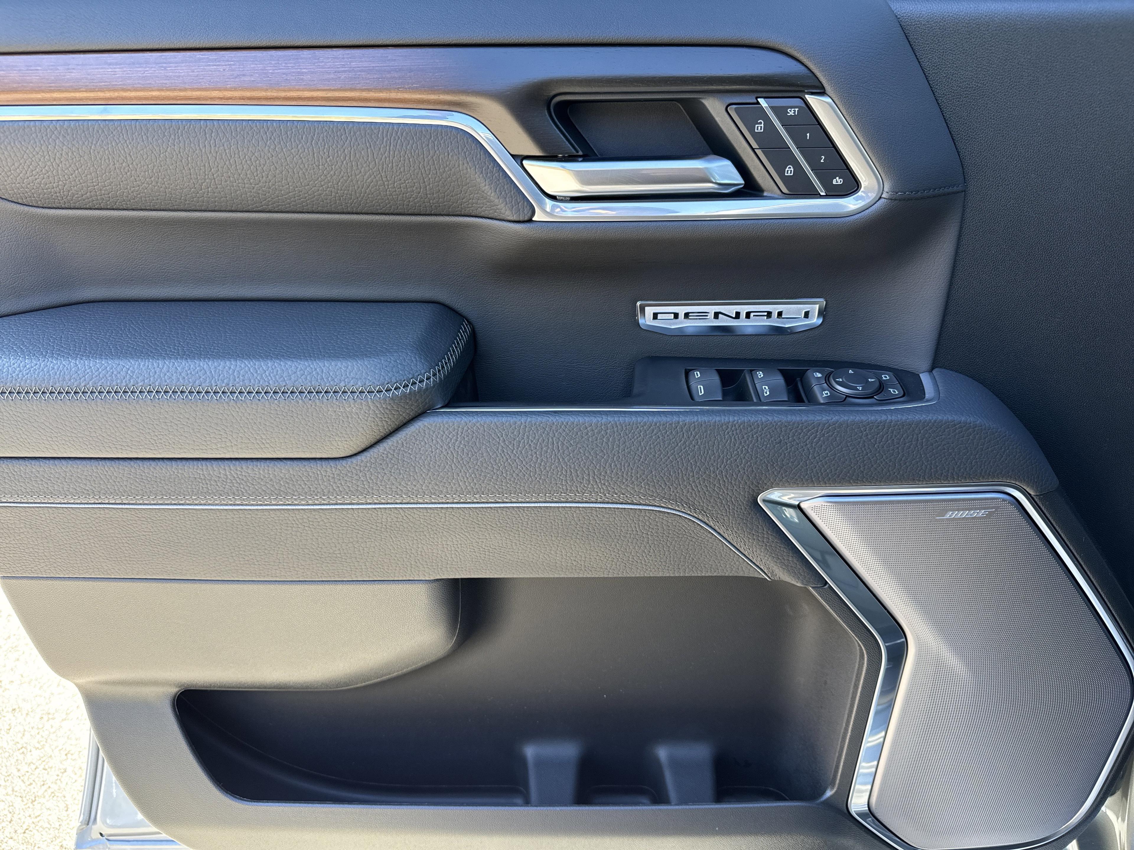 GMC Sierra 1500 Denali Four Wheel Drive Crew Cab - Thumbnail 13