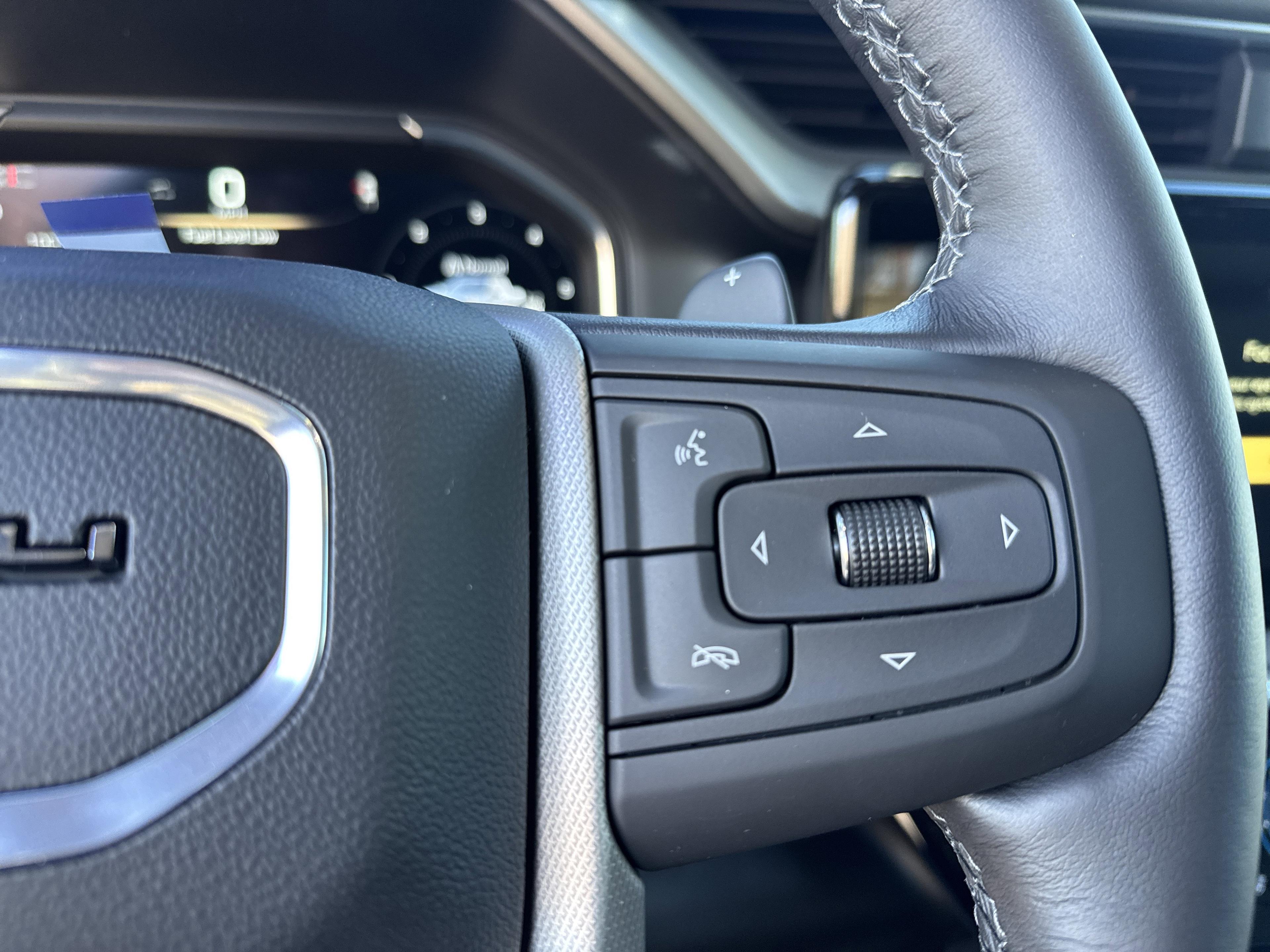 GMC Sierra 1500 Denali Four Wheel Drive Crew Cab - Thumbnail 19