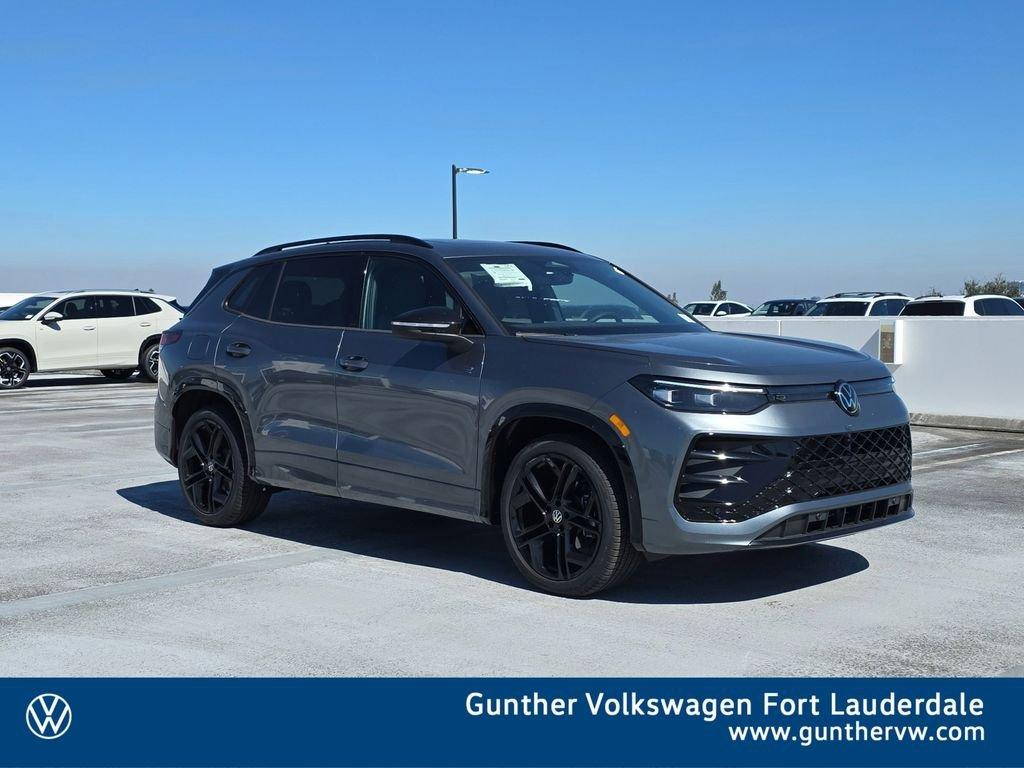 Volkswagen Tiguan 2.0T Se R-Line Black - Thumbnail 2