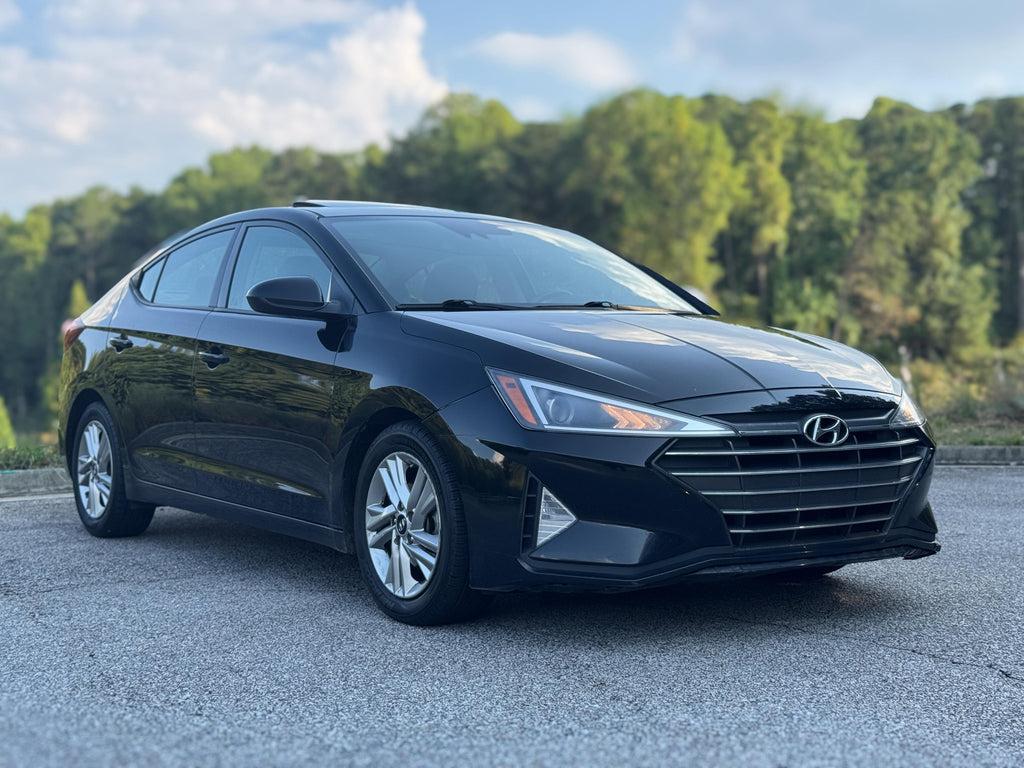 Hyundai Elantra - Thumbnail 16