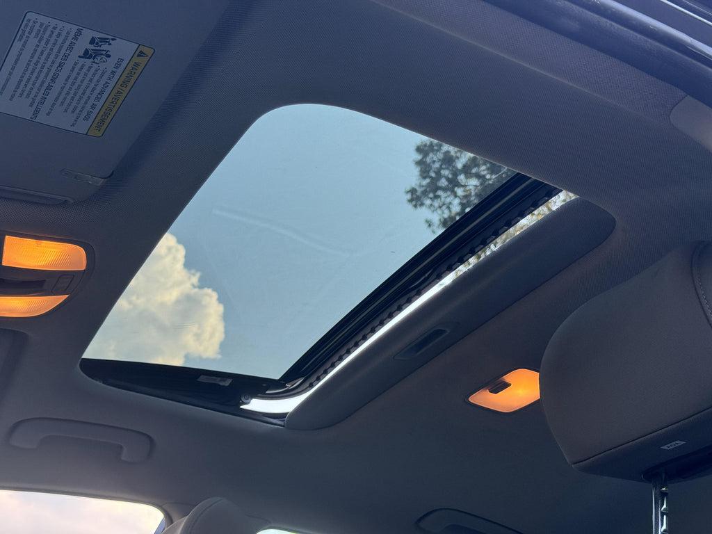 Hyundai Elantra - Thumbnail 9