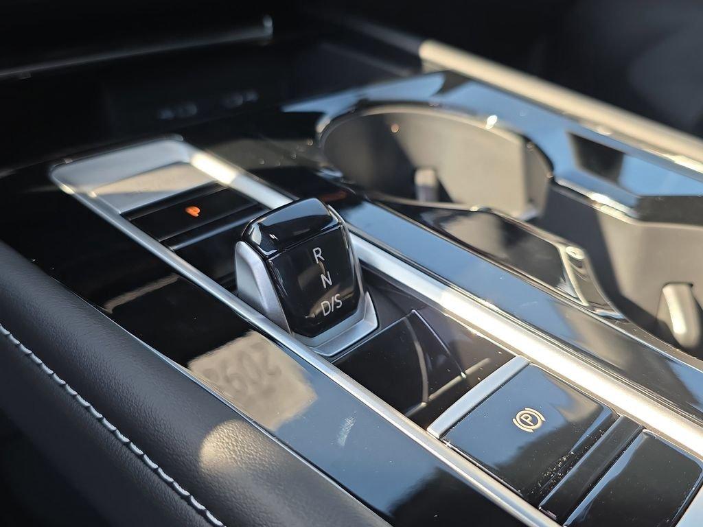 Volkswagen Atlas Cross Sport 2.0T Sel Premium R-Line With Navigation & Awd - Thumbnail 15