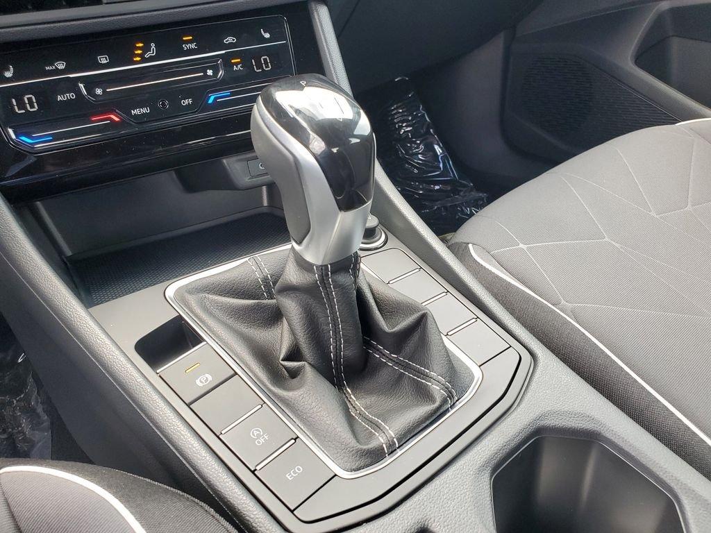 Volkswagen Jetta 1.5T Sport - Thumbnail 18