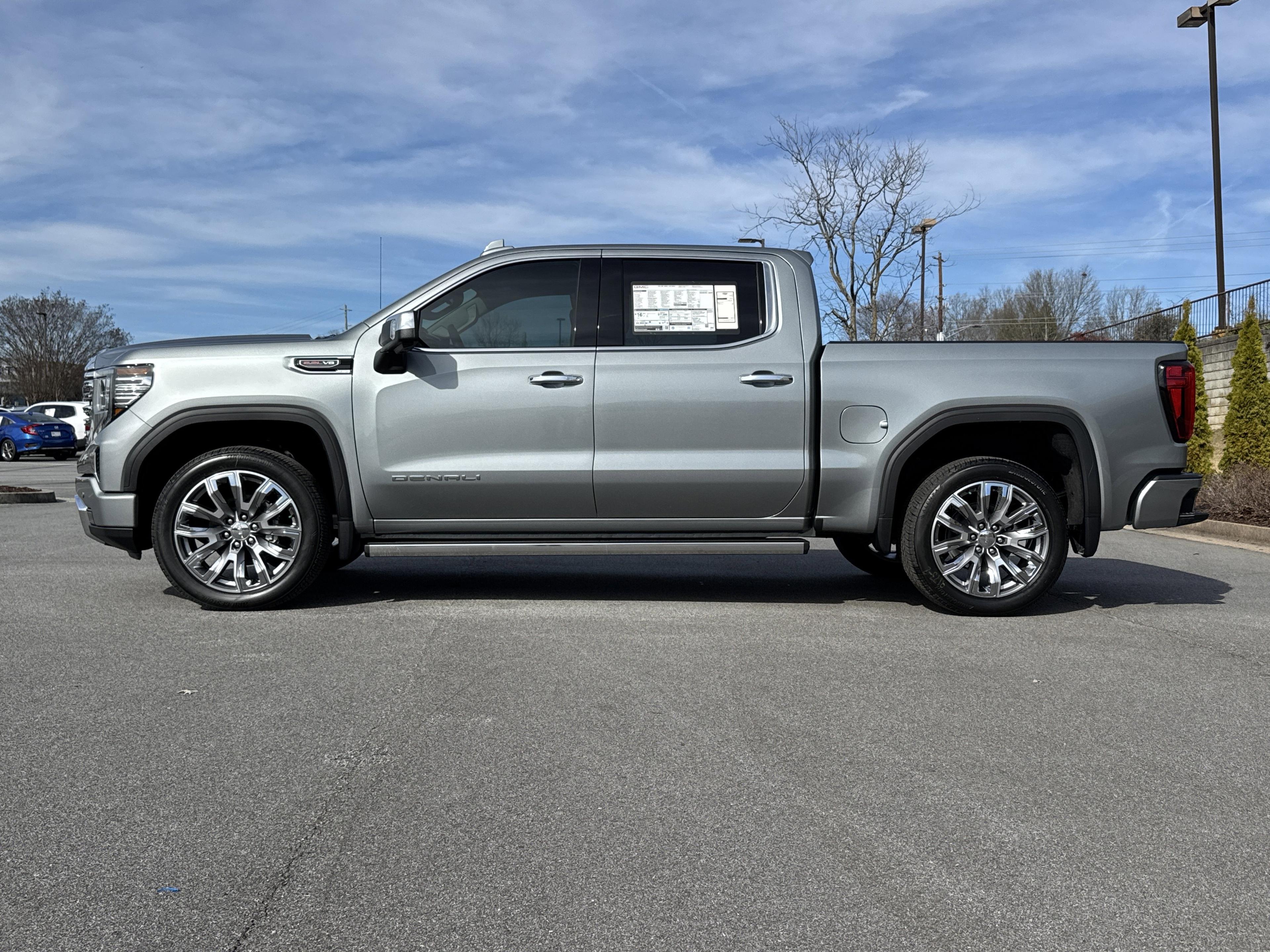 GMC Sierra 1500 Denali Four Wheel Drive Crew Cab - Thumbnail 6