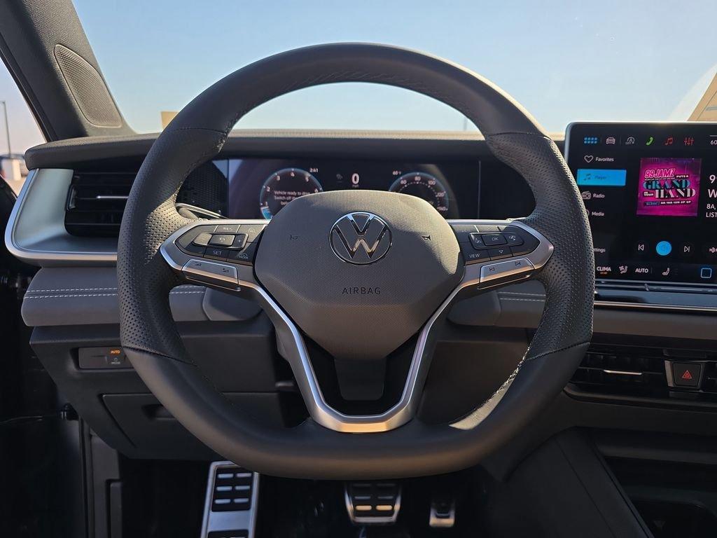 Volkswagen Tiguan 2.0T Se R-Line Black - Thumbnail 10