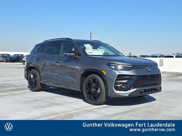 Volkswagen Tiguan 2.0T Se R-Line Black - View 1