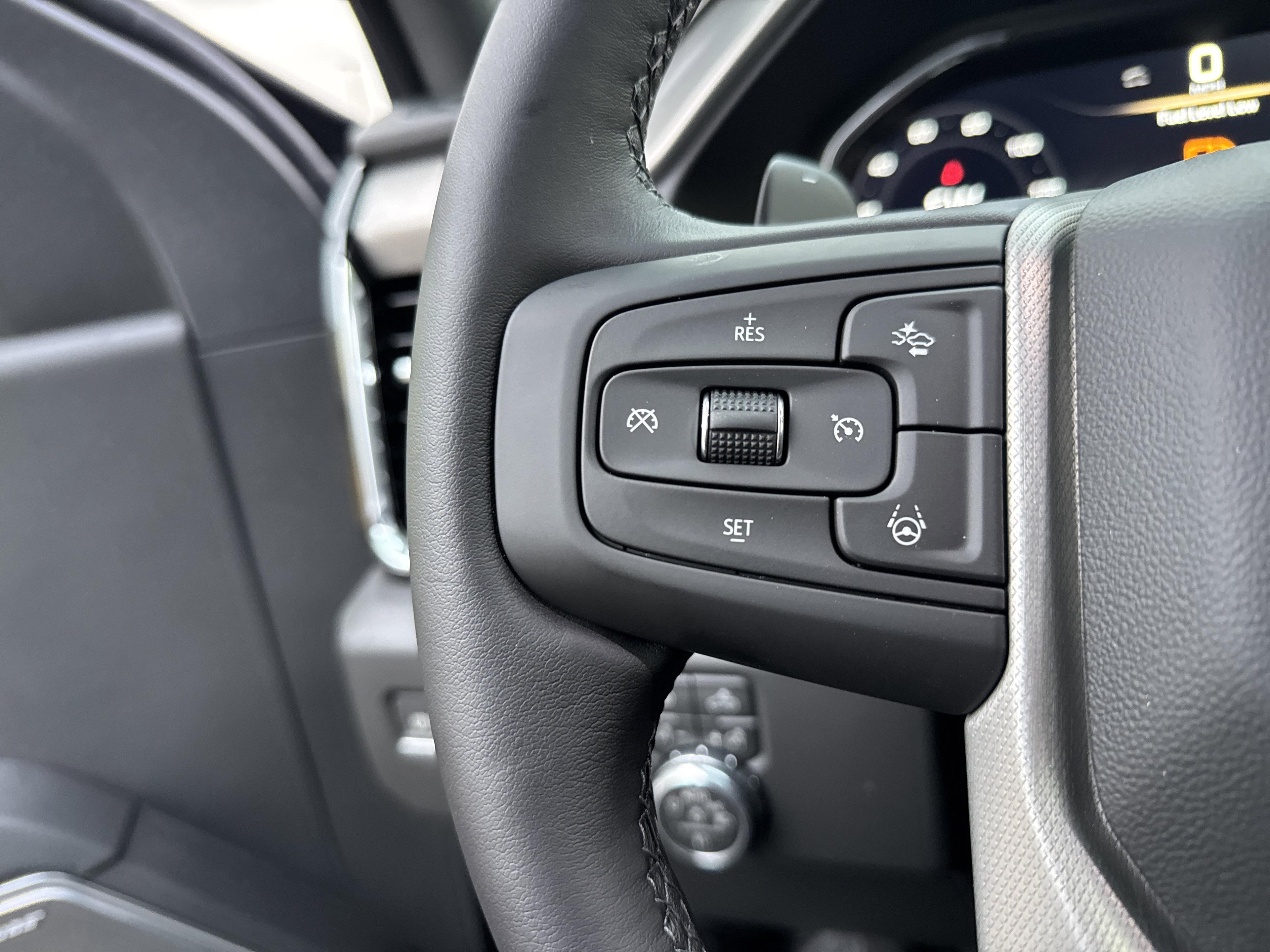 GMC Sierra 1500 Denali Four Wheel Drive Crew Cab - Thumbnail 18