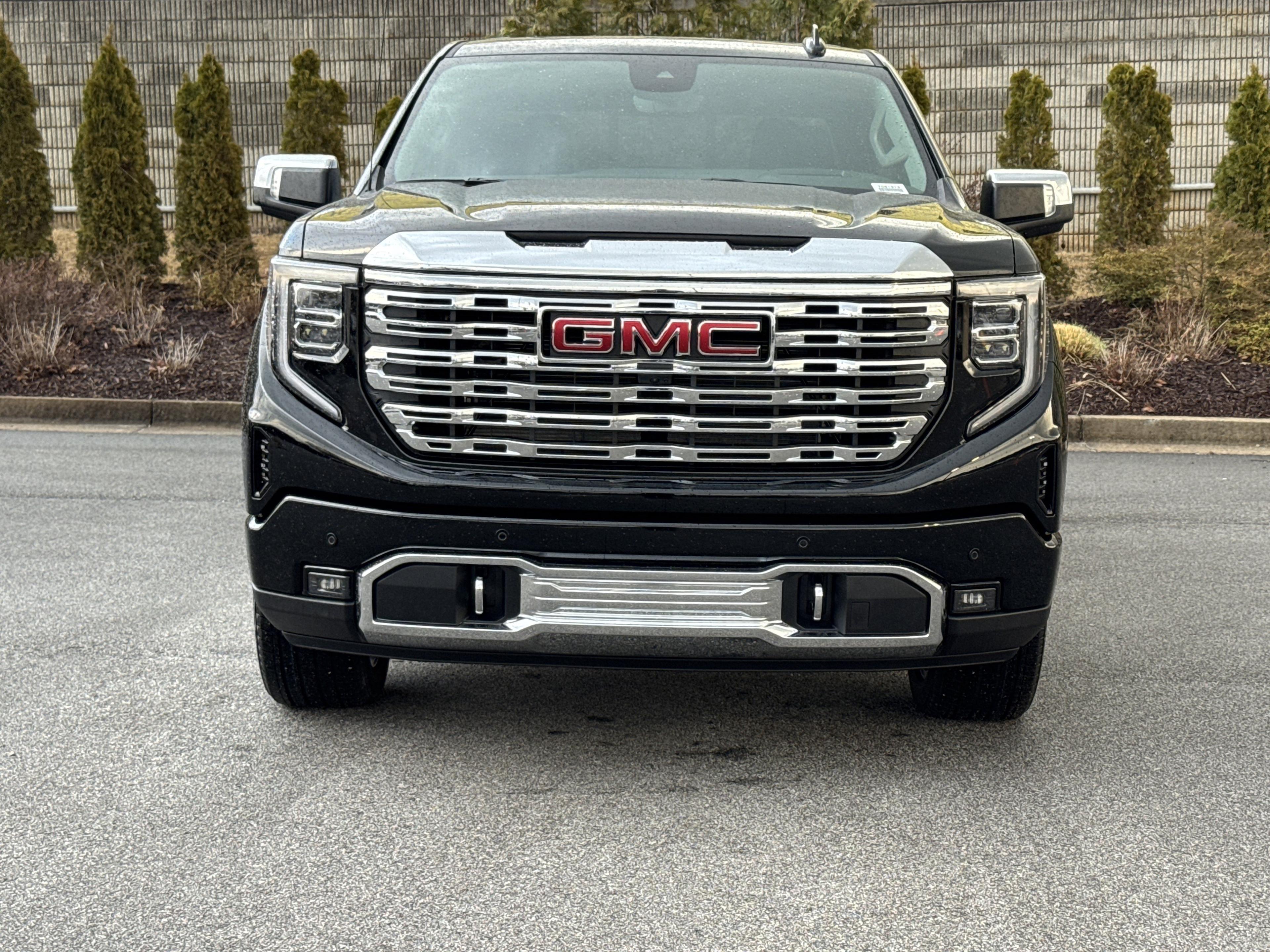 GMC Sierra 1500 Denali Four Wheel Drive Crew Cab - Thumbnail 2